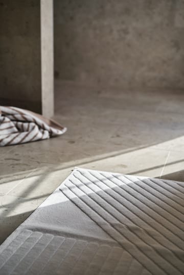 Stripes χαλάκι μπάνιου 50x90 cm - Λευκό - NJRD