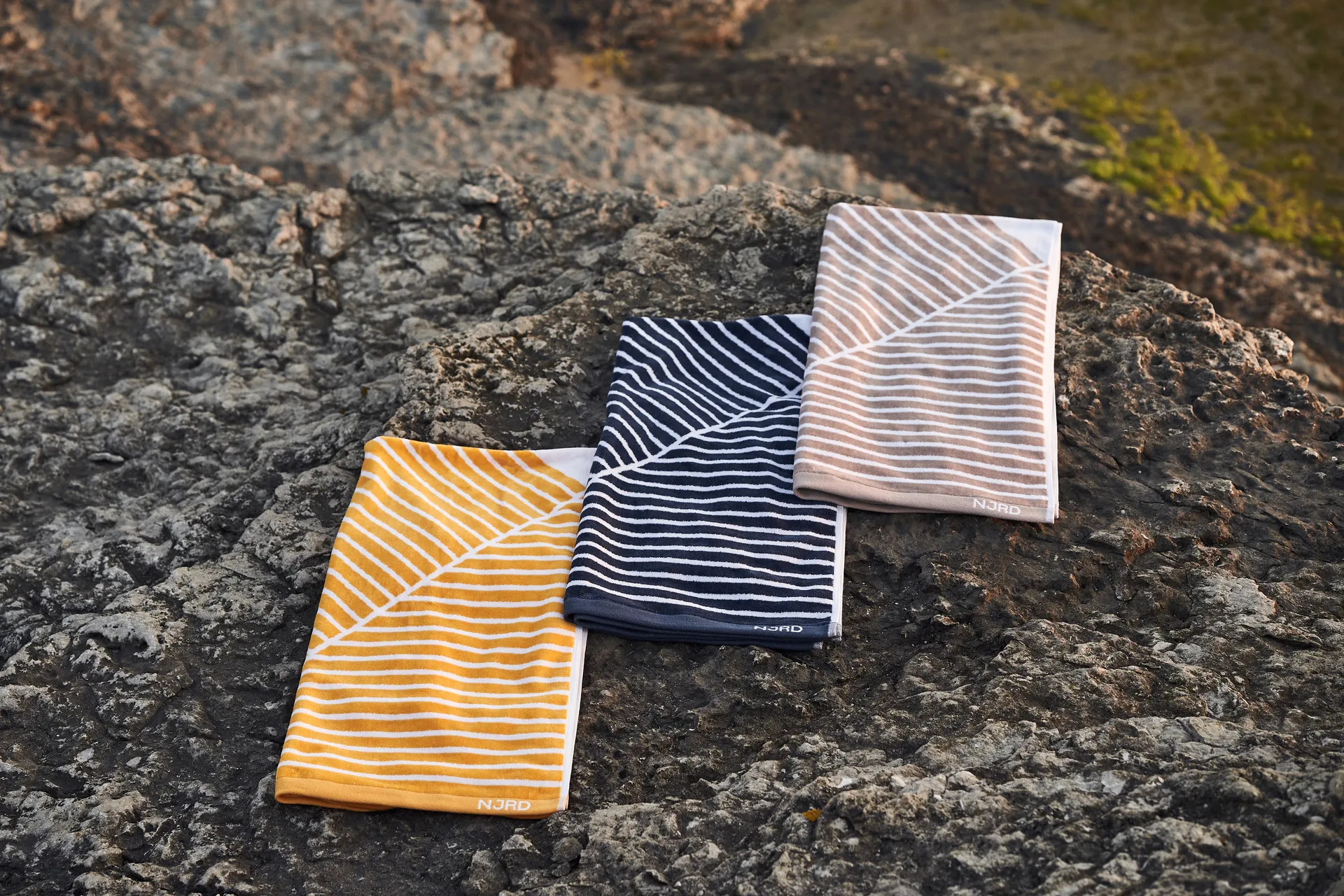 Stripes πετσέτα μπάνιου 70x140 cm, Μπεζ NJRD