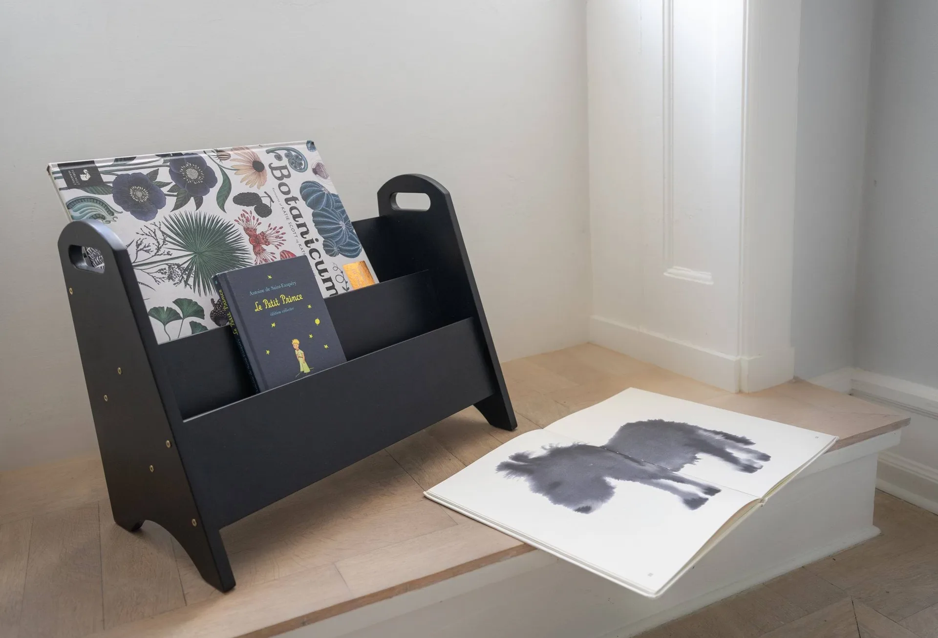 Βιβλιοθήκη για παιδιά Book holder, Μαύρο Nofred