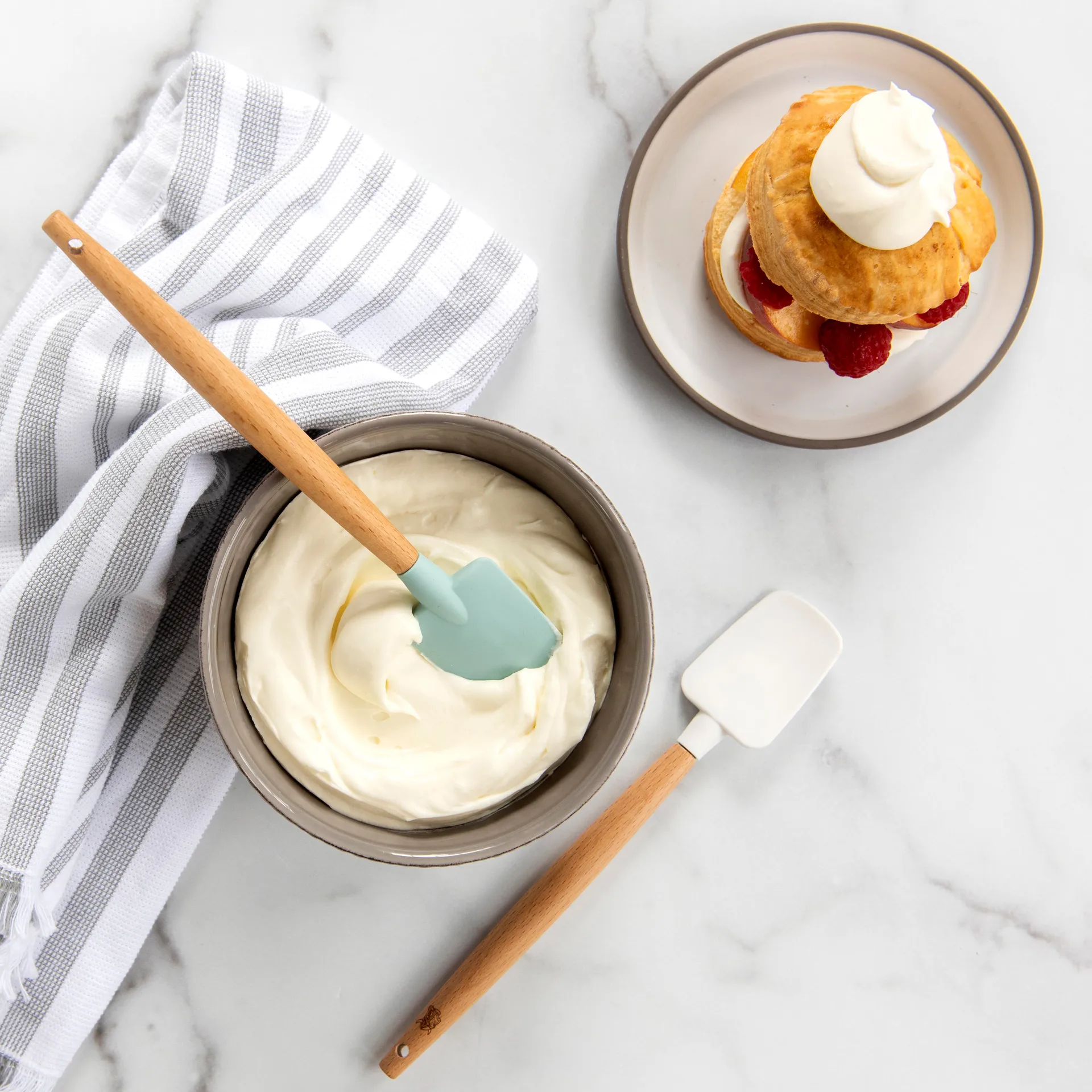 Nordic Ware μίνι σπάτουλα ξύλο σημύδας Συσκευασία 2 τεμαχίων, Λευκό.μπλε Nordic Ware