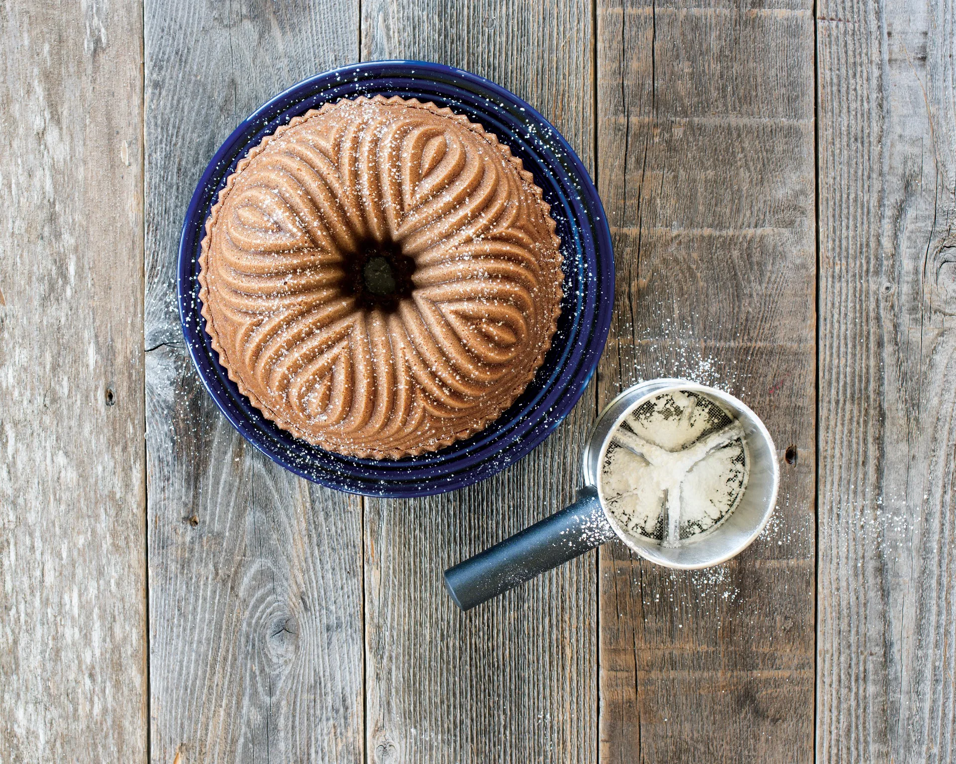 Nordic Ware bavaria bundt φόρμα ψησίματος, 2,4 L Nordic Ware