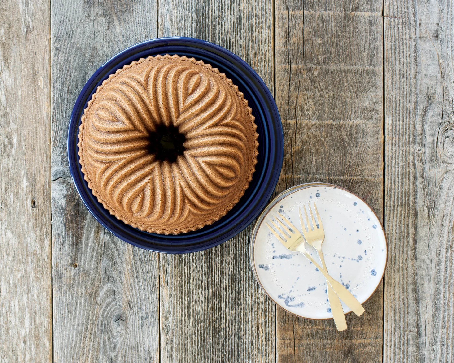Nordic Ware bavaria bundt φόρμα ψησίματος, 2,4 L Nordic Ware