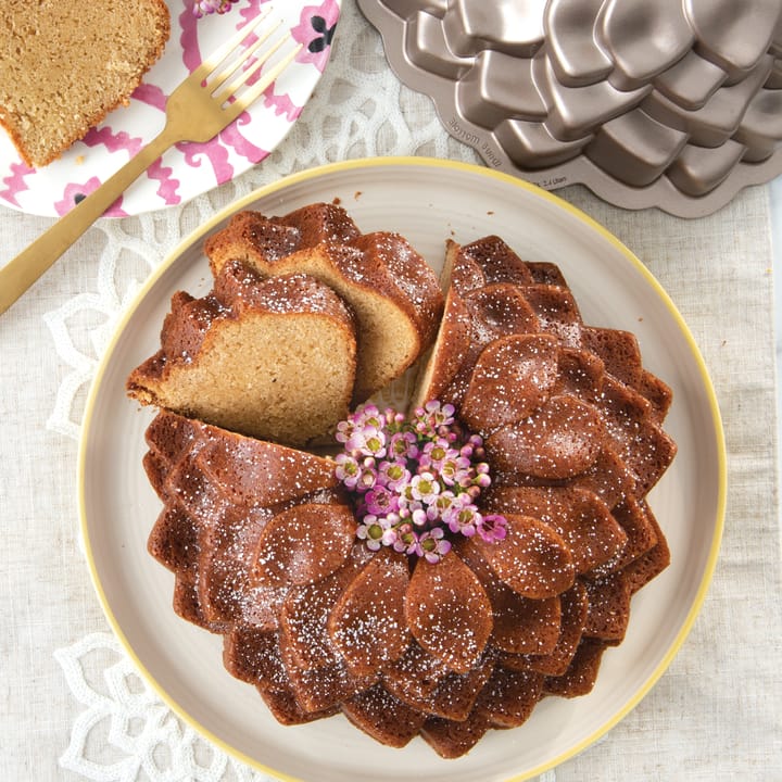 Nordic Ware blossom bundt φόρμα ψησίματος, 2,4 L Nordic Ware