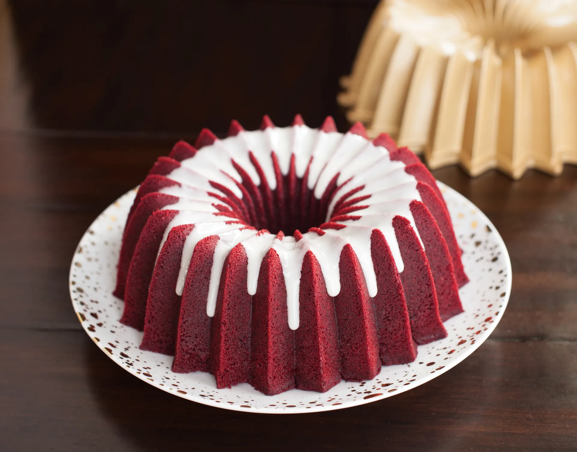Nordic Ware brilliance bundt φόρμα ψησίματος, 2,4 L Nordic Ware