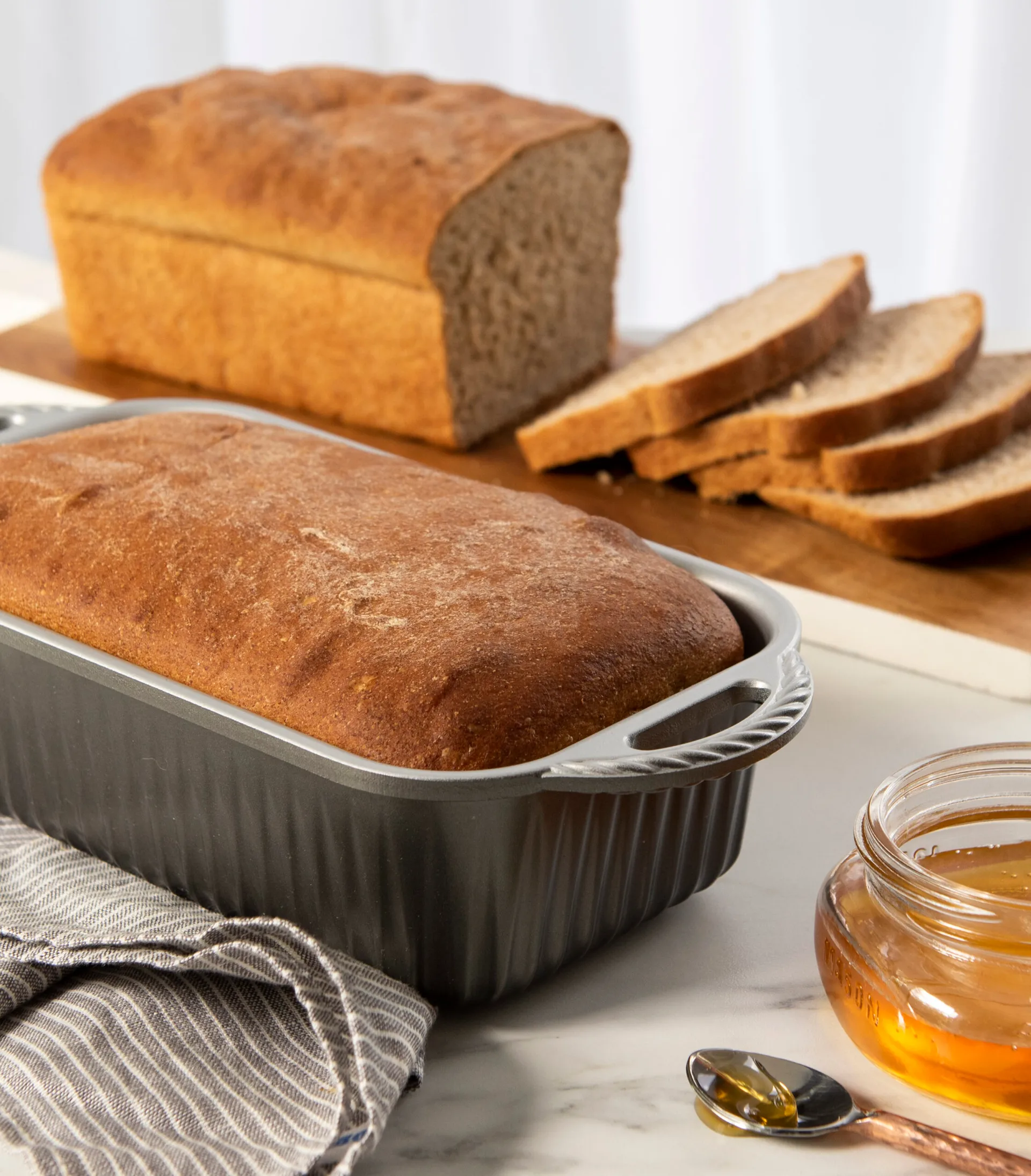 Nordic Ware Classic bread tin 1,4 L, Μαύρο Nordic Ware