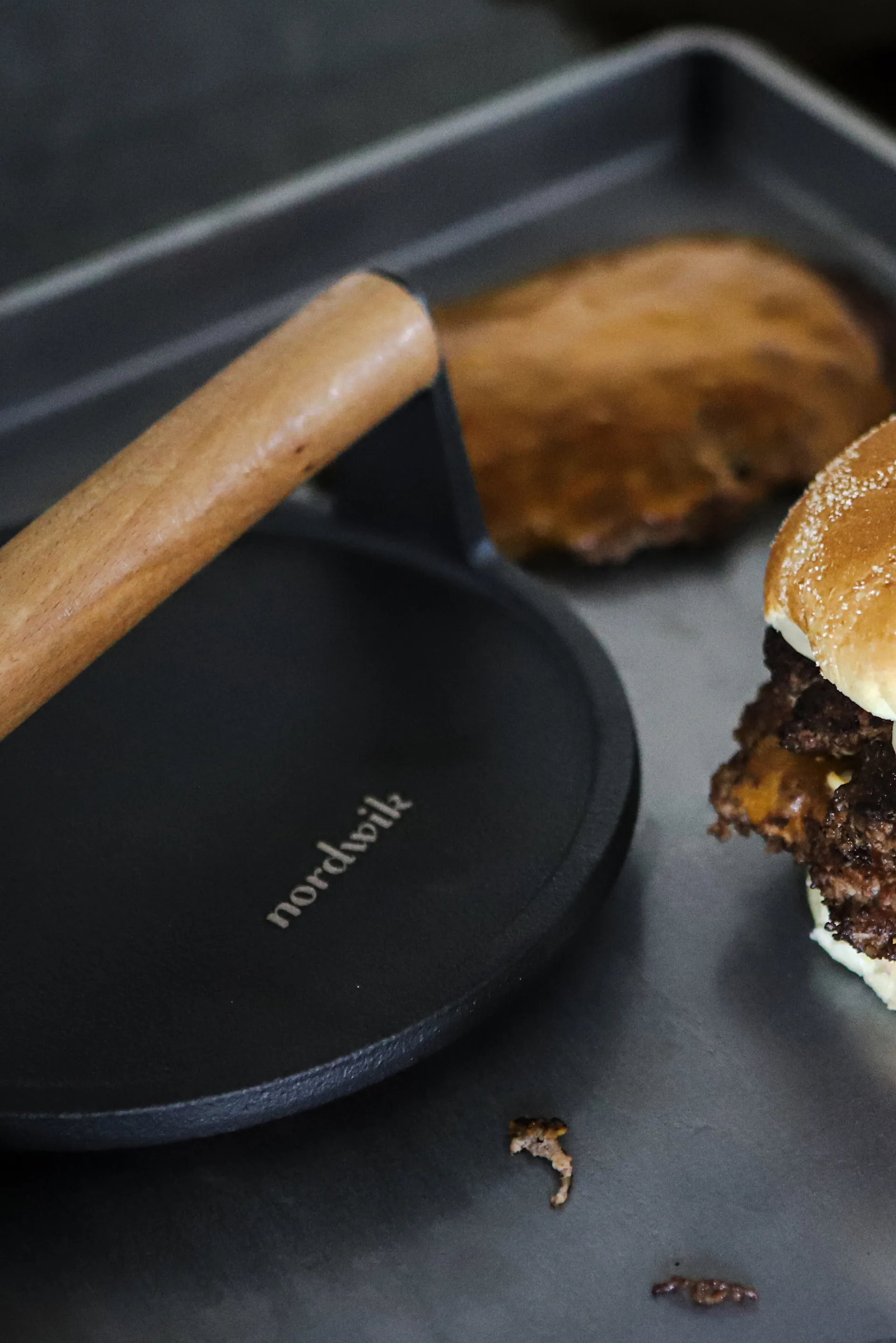 Smash Burger πρέσα για μπέργκερ 18 cm, Χυτοσίδηρος Nordwik