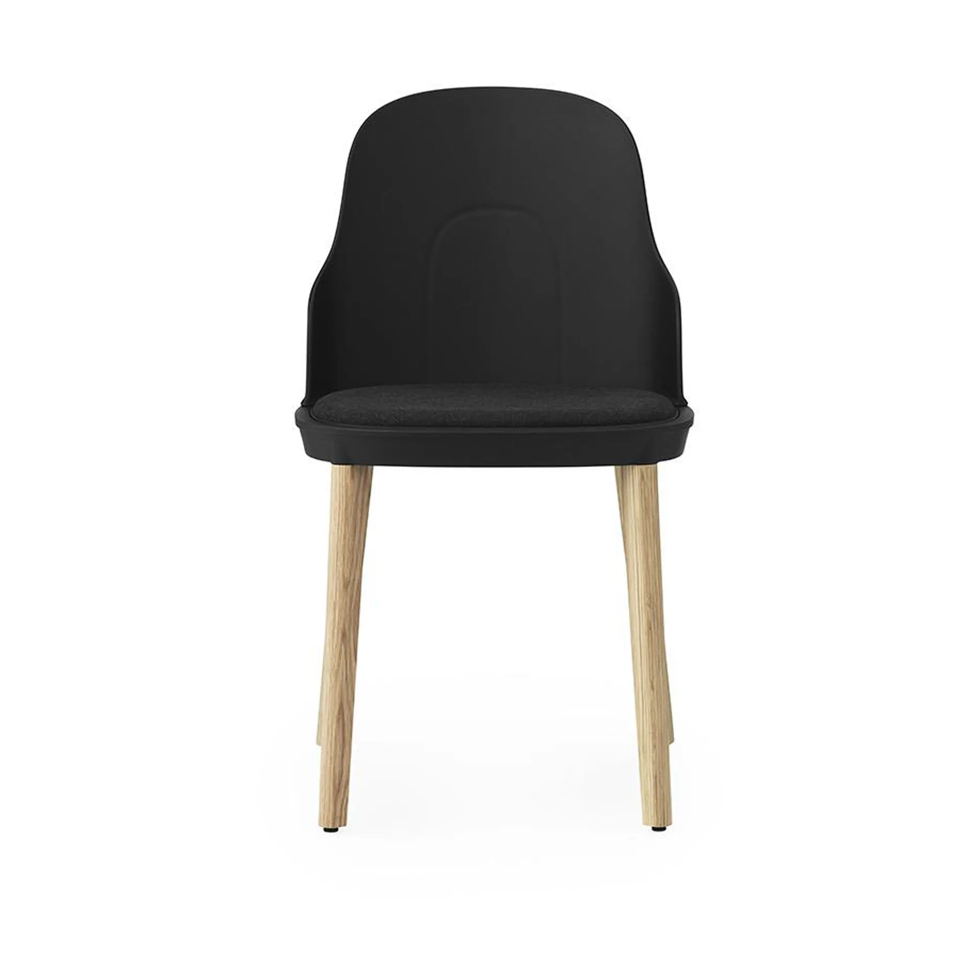 Allez καρέκλα με μαξιλάρι και δρύινα πόδια, Black Normann Copenhagen