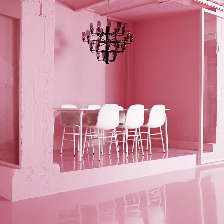 Πολυέλαιος Amp, μαύρο, μεγάλο Normann Copenhagen