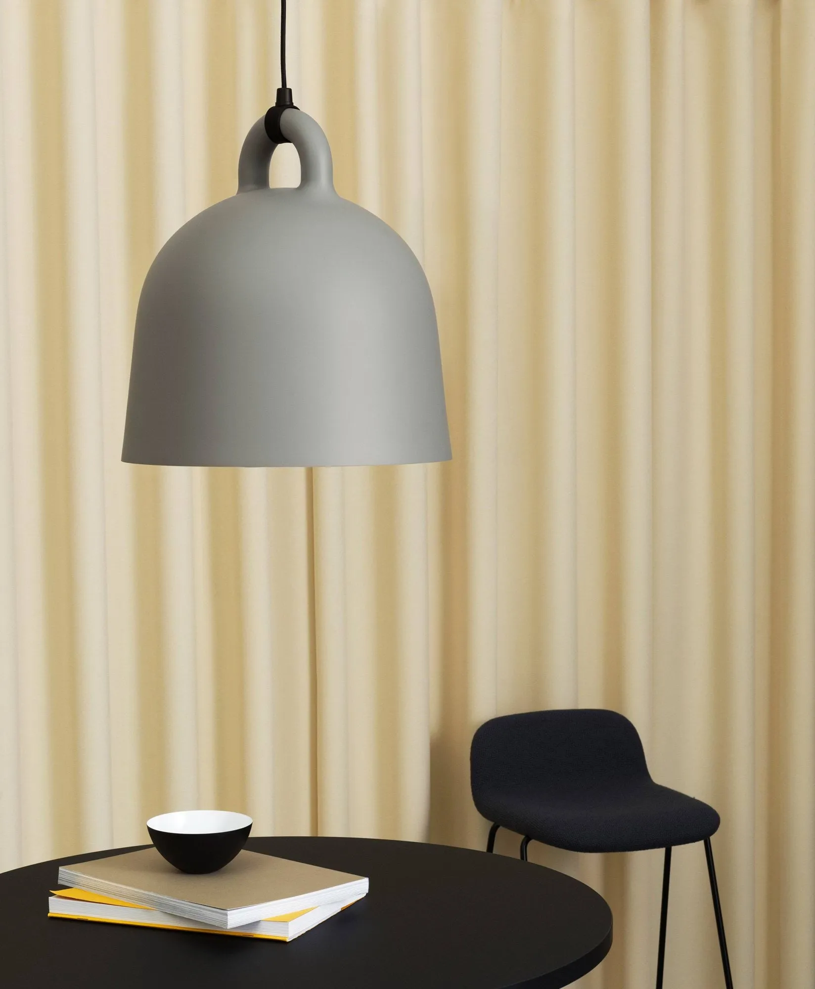 Bell φωτιστικό γκρι, Large Normann Copenhagen