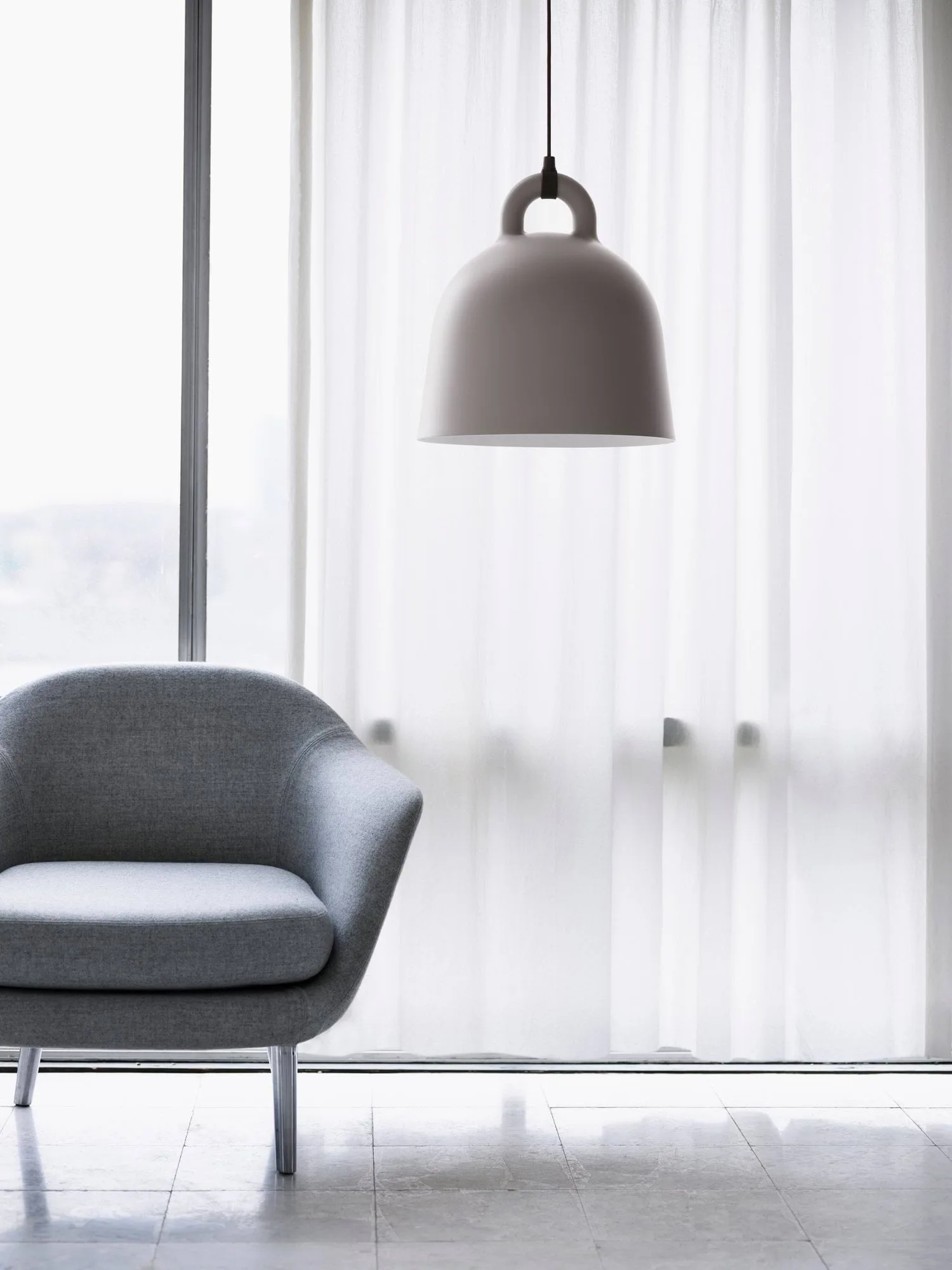 Bell φωτιστικό sand, μεσαίο Normann Copenhagen