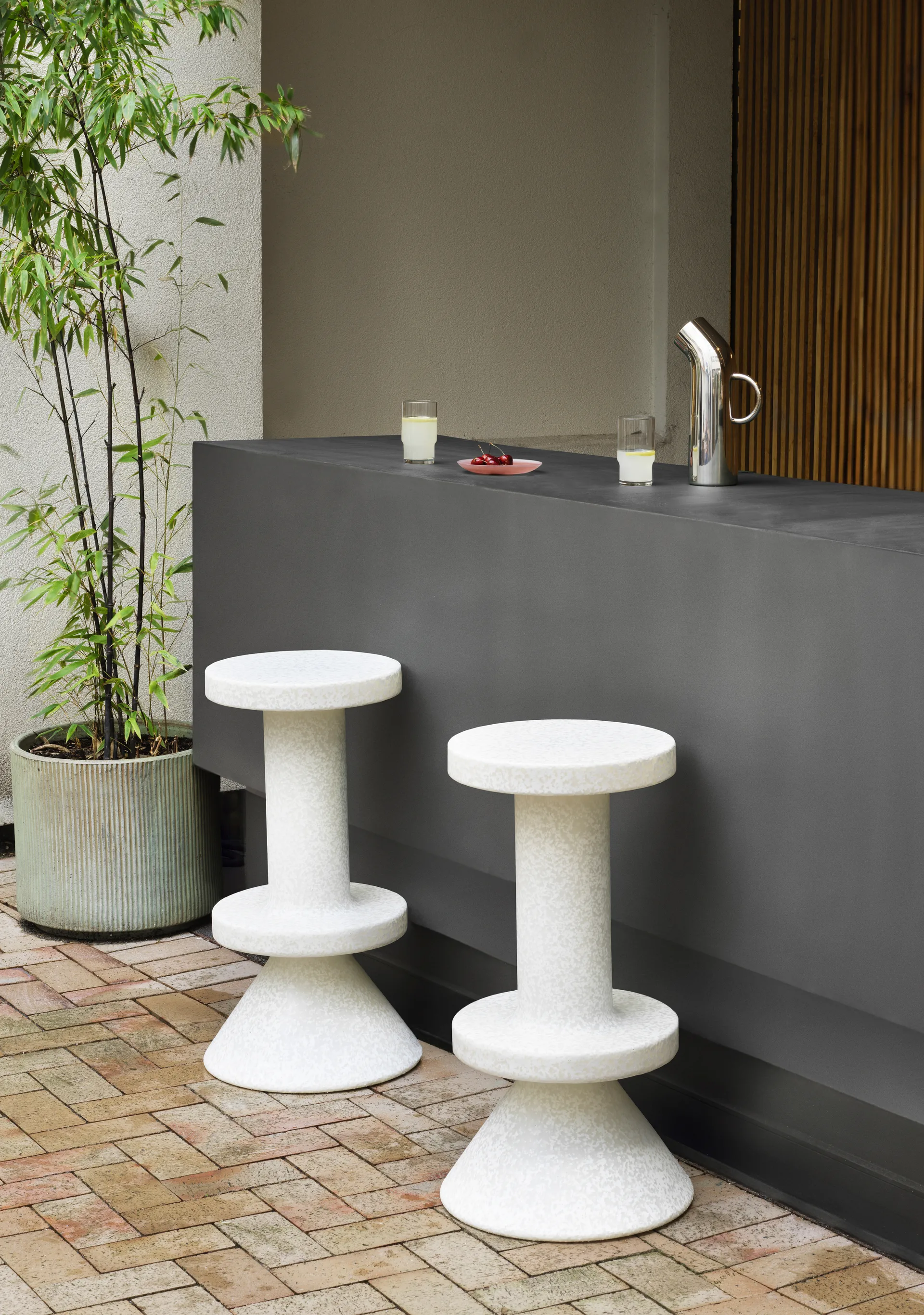 Σκαμπό μπαρ Bit 75 cm, Λευκό Normann Copenhagen