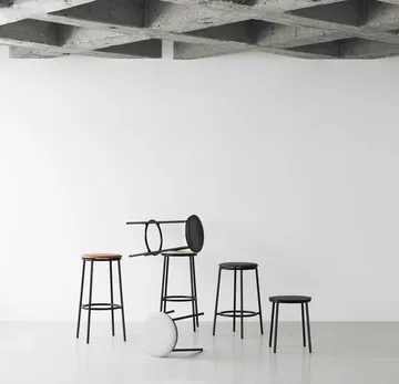 Σκαμπό, Circa, 45 εκ - Μαύρη δρυς - Normann Copenhagen