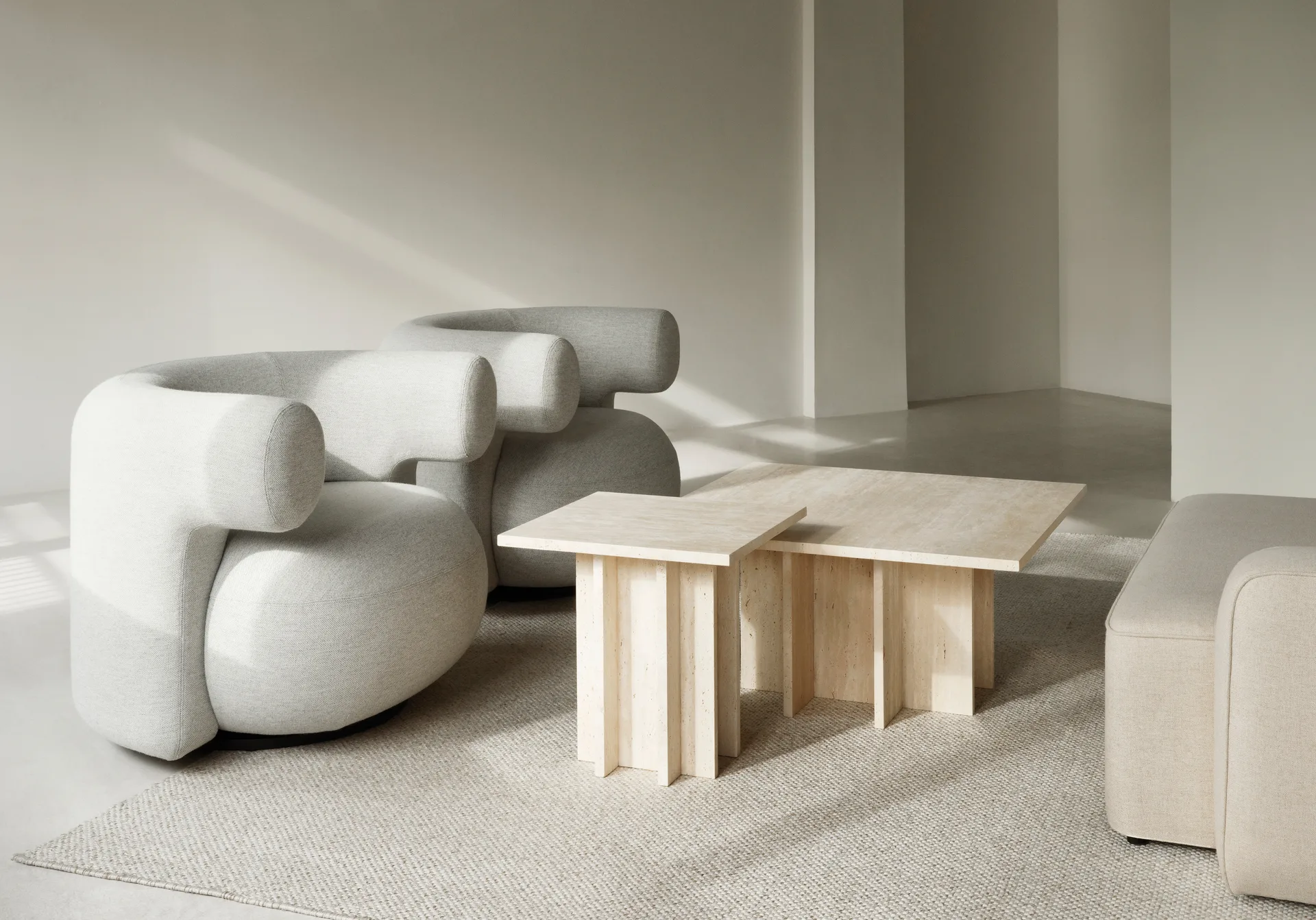 Edge μικρό τραπεζάκι σαλονιού, Travertine Normann Copenhagen