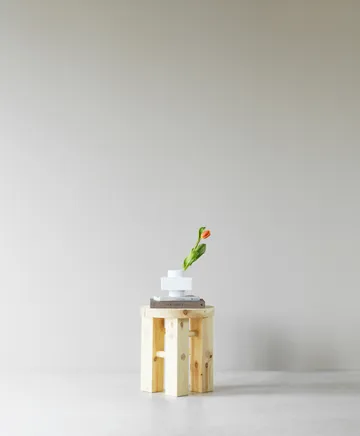 Fyr στρογγυλό σκαμπό 45 cm - Pine, Ø40x45 cm - Normann Copenhagen