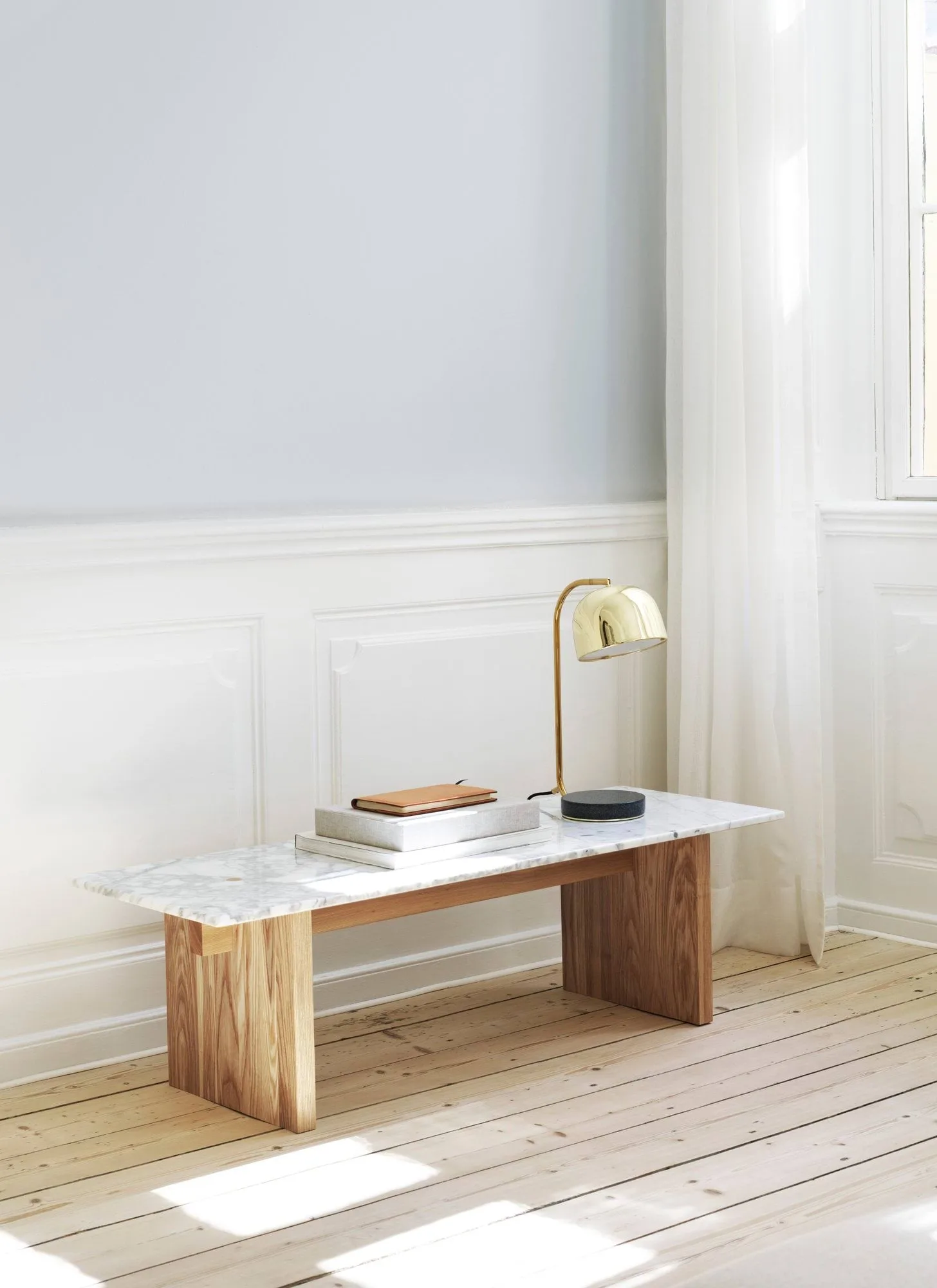 Επιτραπέζιο φωτιστικό Grant, Ορείχαλκος Normann Copenhagen