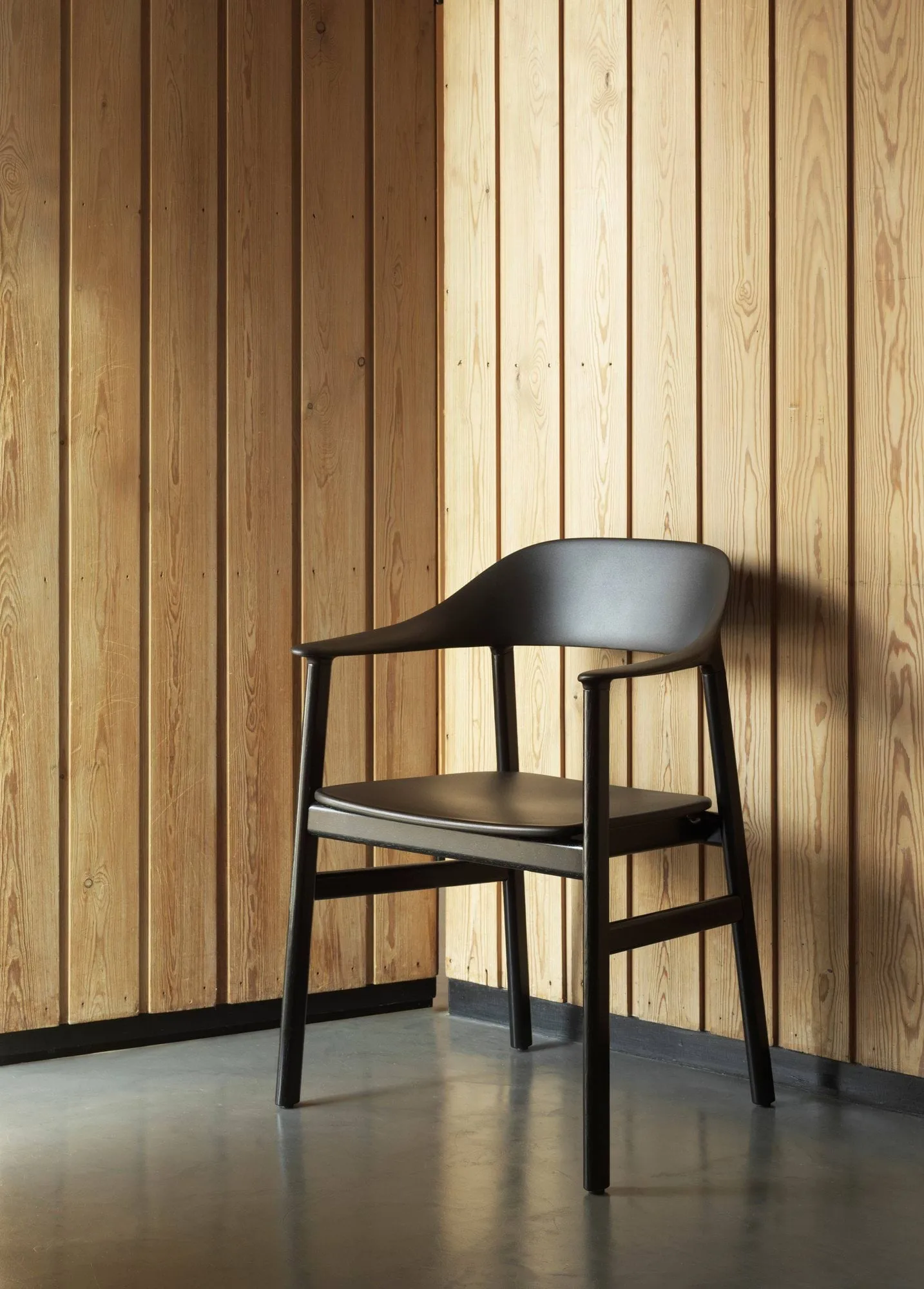 Herit πολυθρόνα καπνιστή βελανιδιά, Dusty Green Normann Copenhagen
