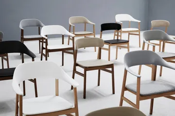 Καρέκλα Herit από καπνιστή βελανιδιά - Γκρι - Normann Copenhagen