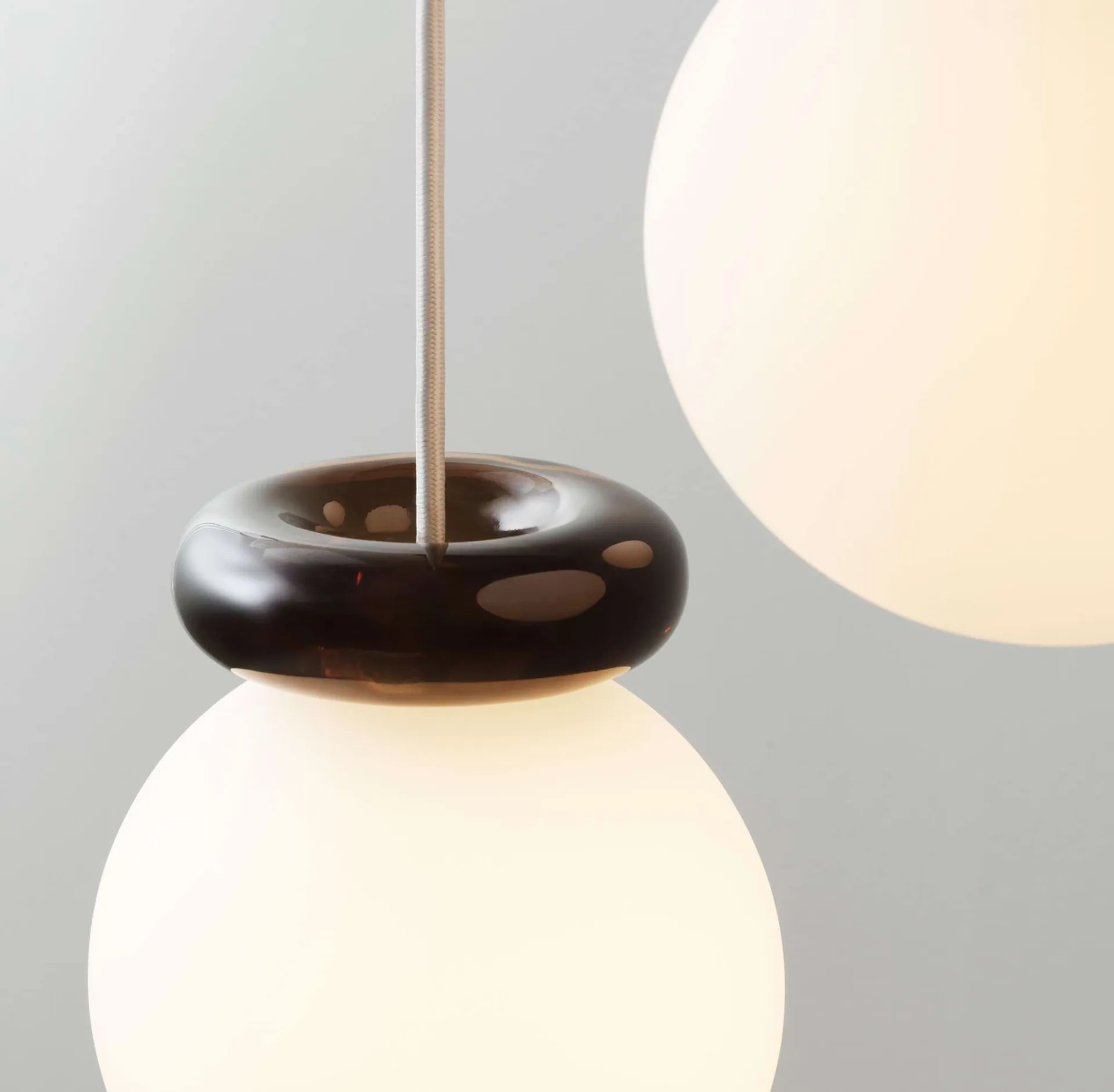Hinx κρεμαστό φωτιστικό, Dark brown, Ø15x18 εκ. Normann Copenhagen