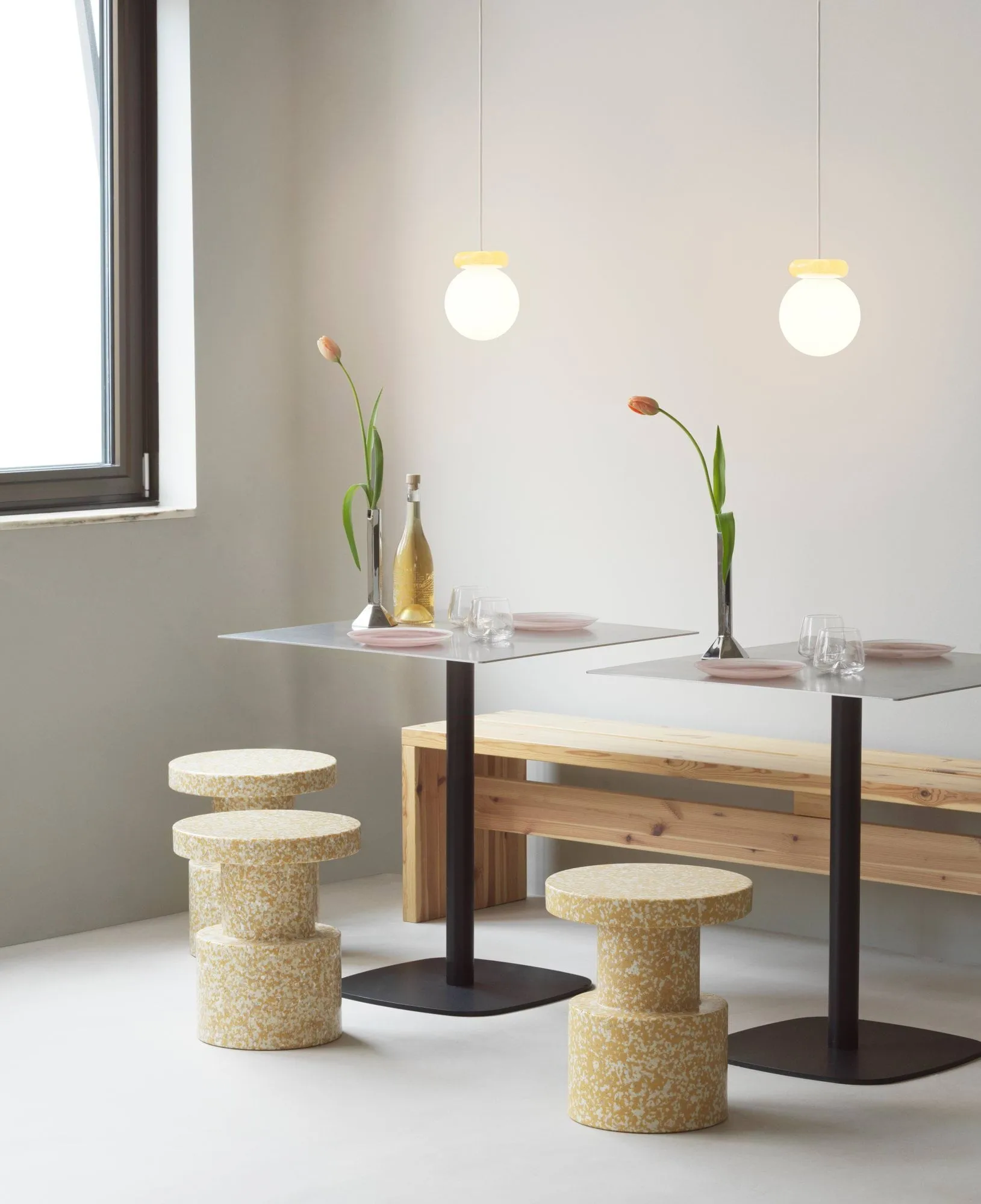 Hinx κρεμαστό φωτιστικό, Sand, Ø15x18 εκ. Normann Copenhagen