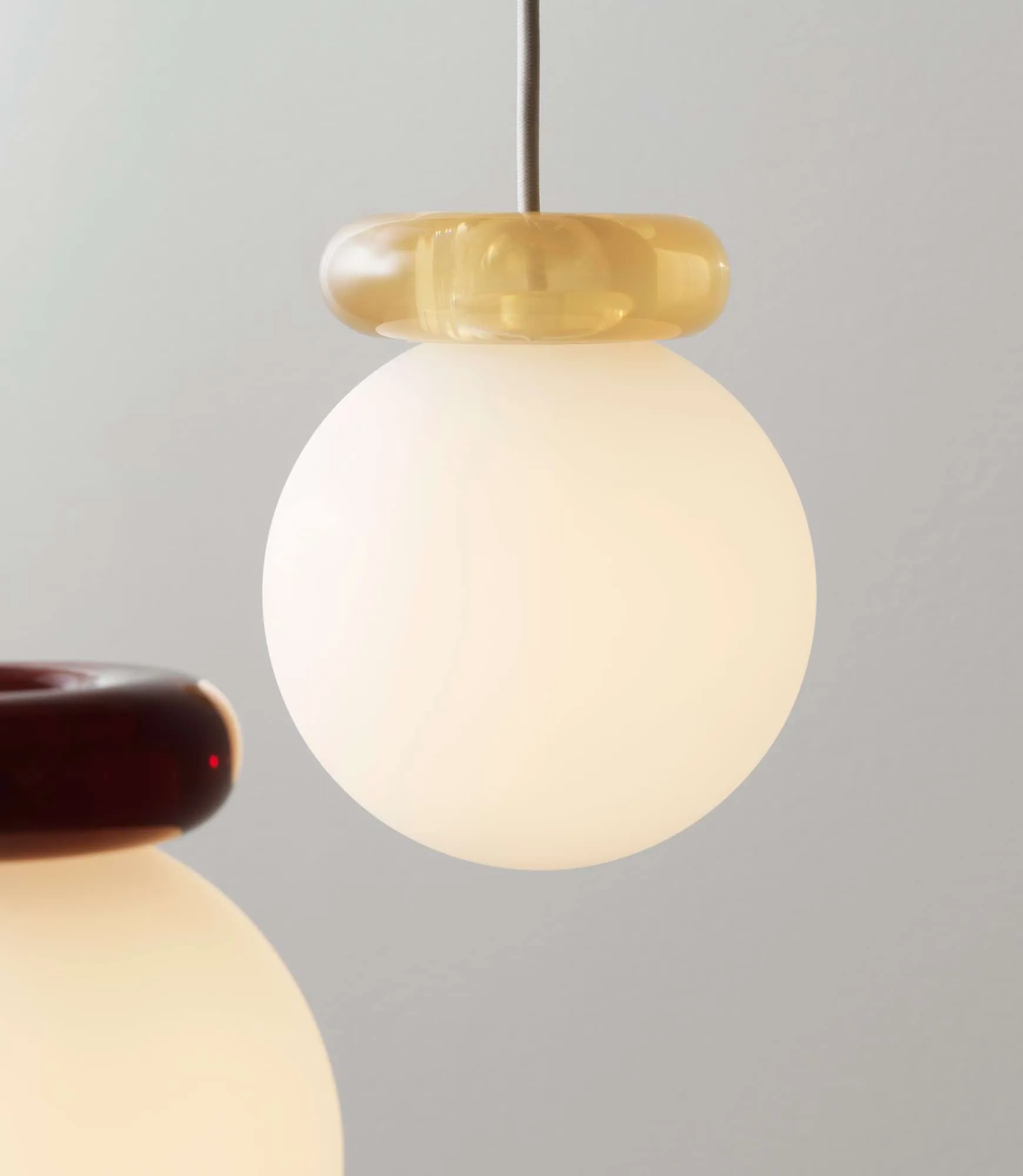 Hinx κρεμαστό φωτιστικό, Sand, Ø15x18 εκ. Normann Copenhagen