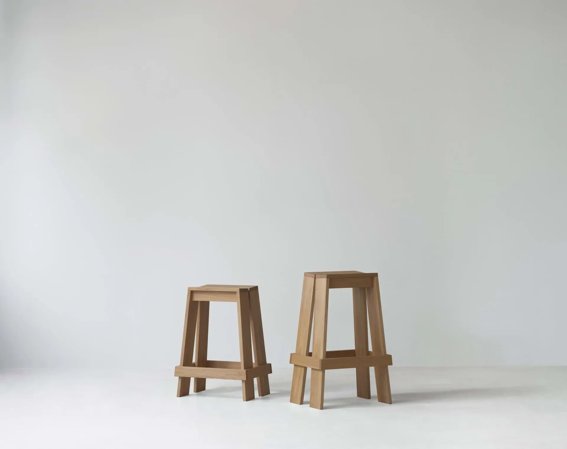 Let σκαμπό μπαρ 65 cm, Oak Normann Copenhagen