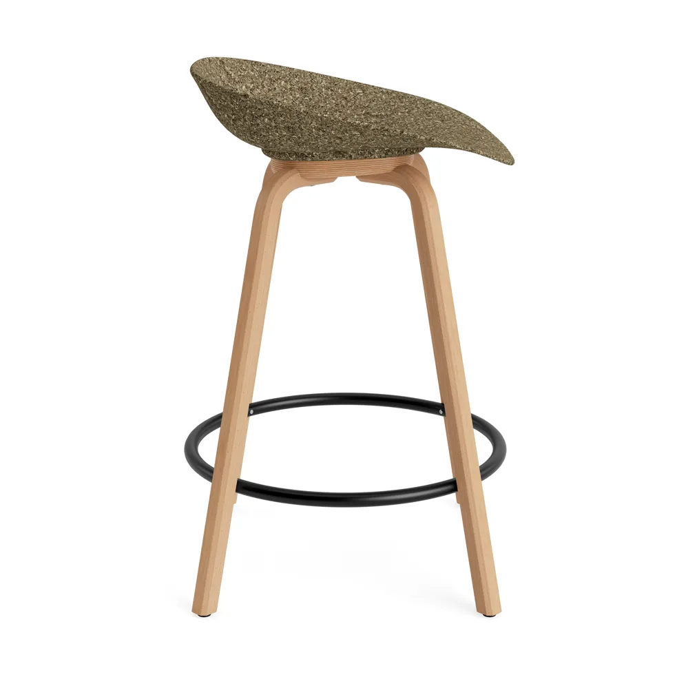 Σκαμπό Μπαρ Mat Barstool 65 εκ., Seaweed-beech-black steel Normann Copenhagen