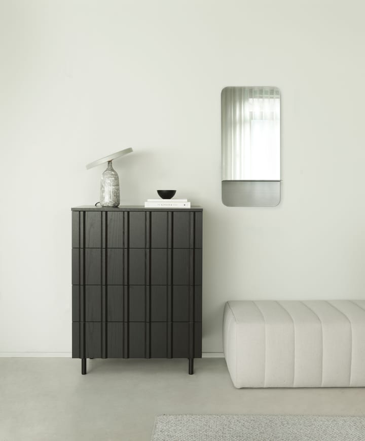Συρταριέρα Rib με 4 συρτάρια, Soft Black Normann Copenhagen