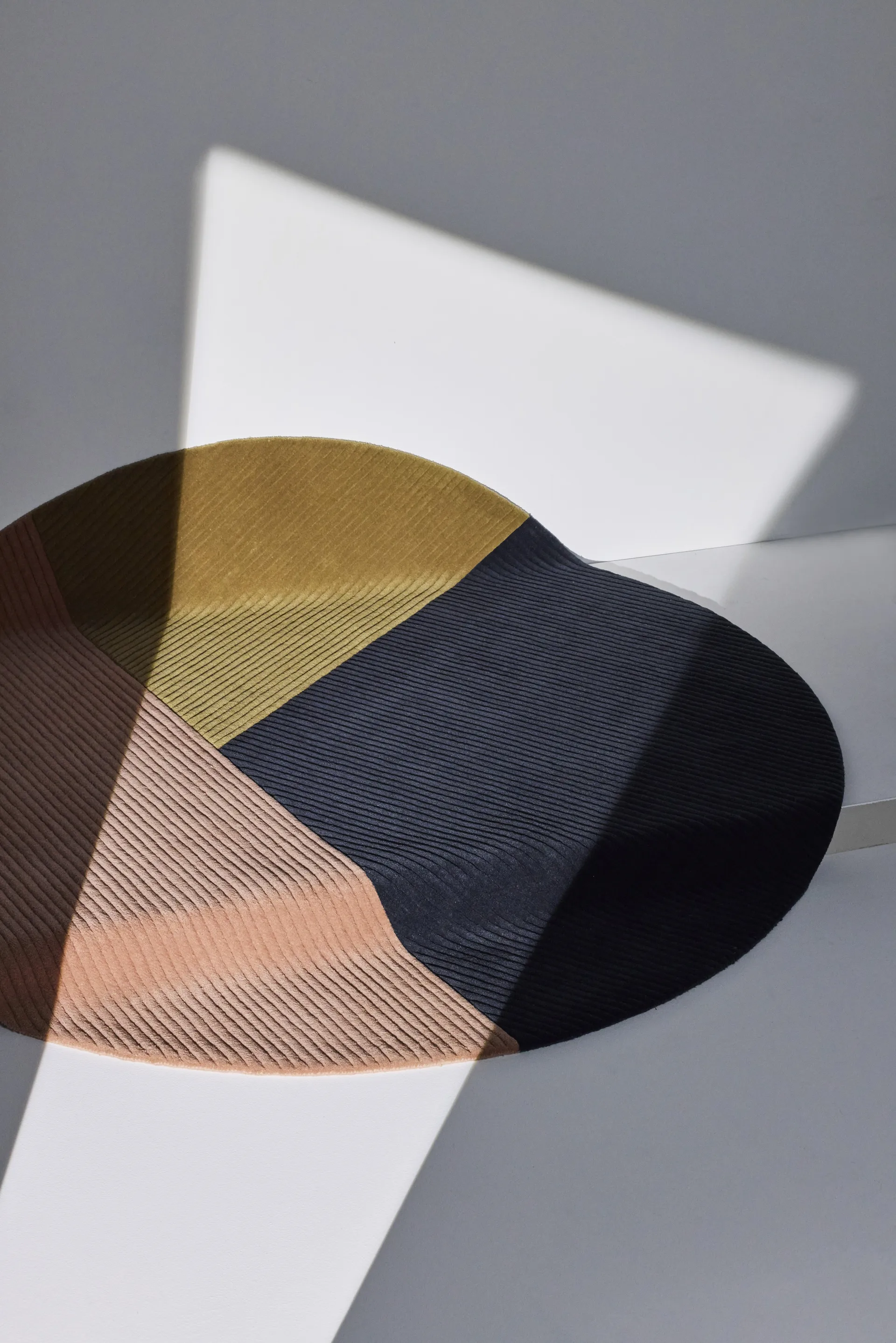 Row χαλί στρογγυλό Ø 200 cm., Trio Northern