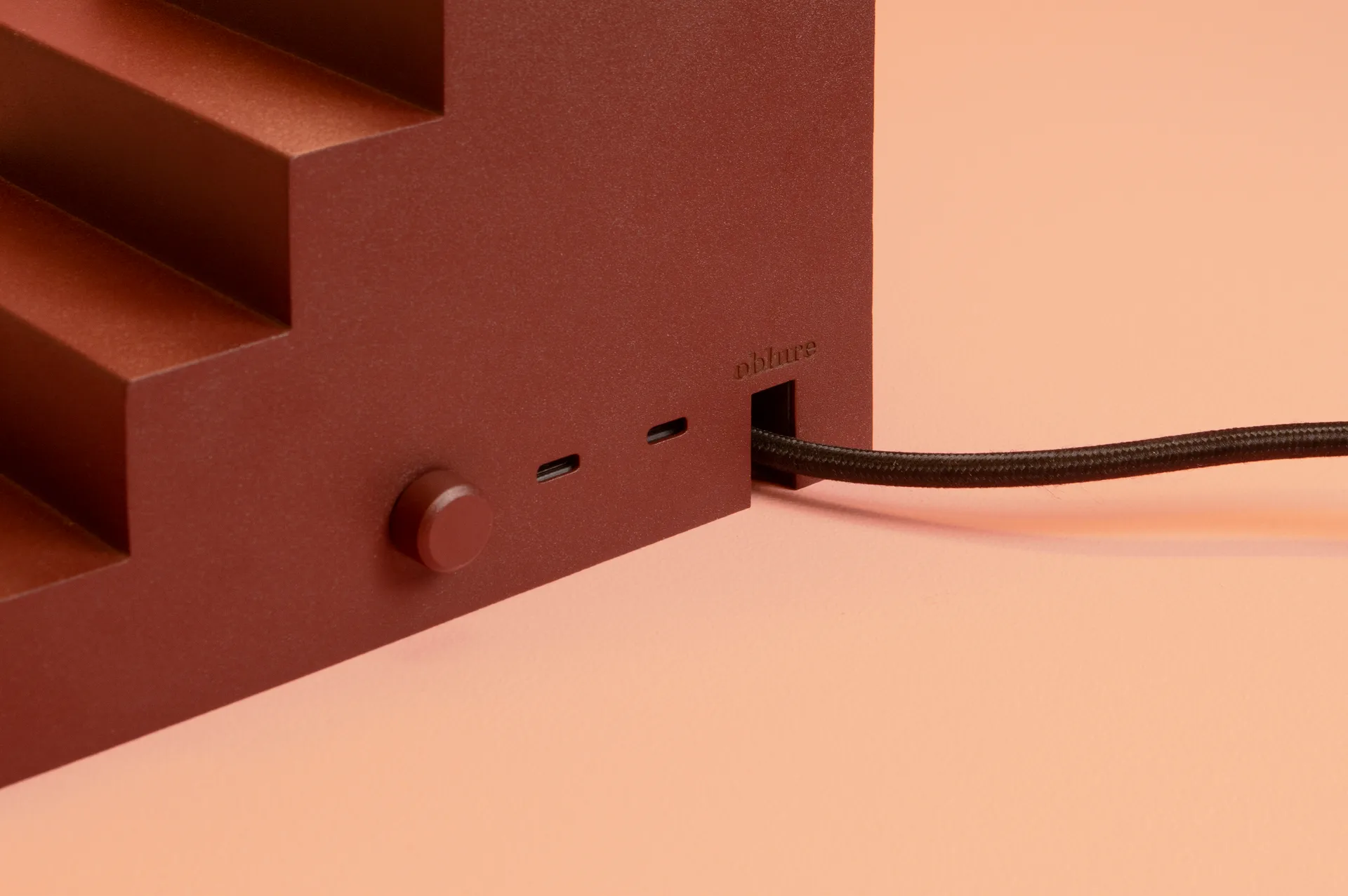 Επιτραπέζιο φωτιστικό Stair, Βαθύ κόκκινο Oblure