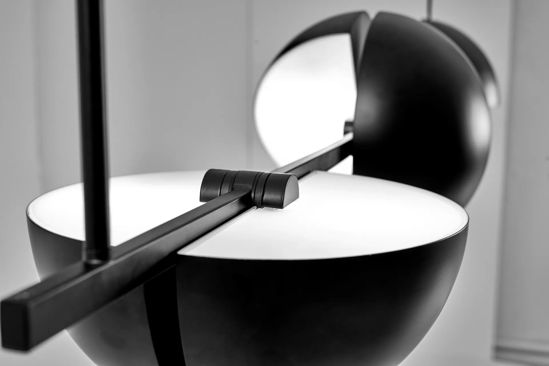 Κρεμαστό φωτιστικό Trapeze triplet, 140 εκ., Μαύρο Oblure