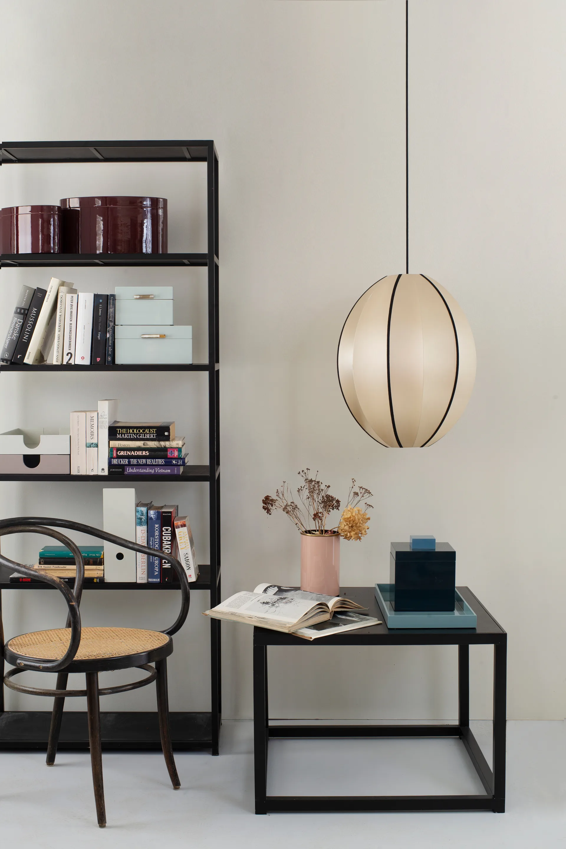 Indochina Classic Oval L αμπαζούρ, Kit-black Oi Soi Oi