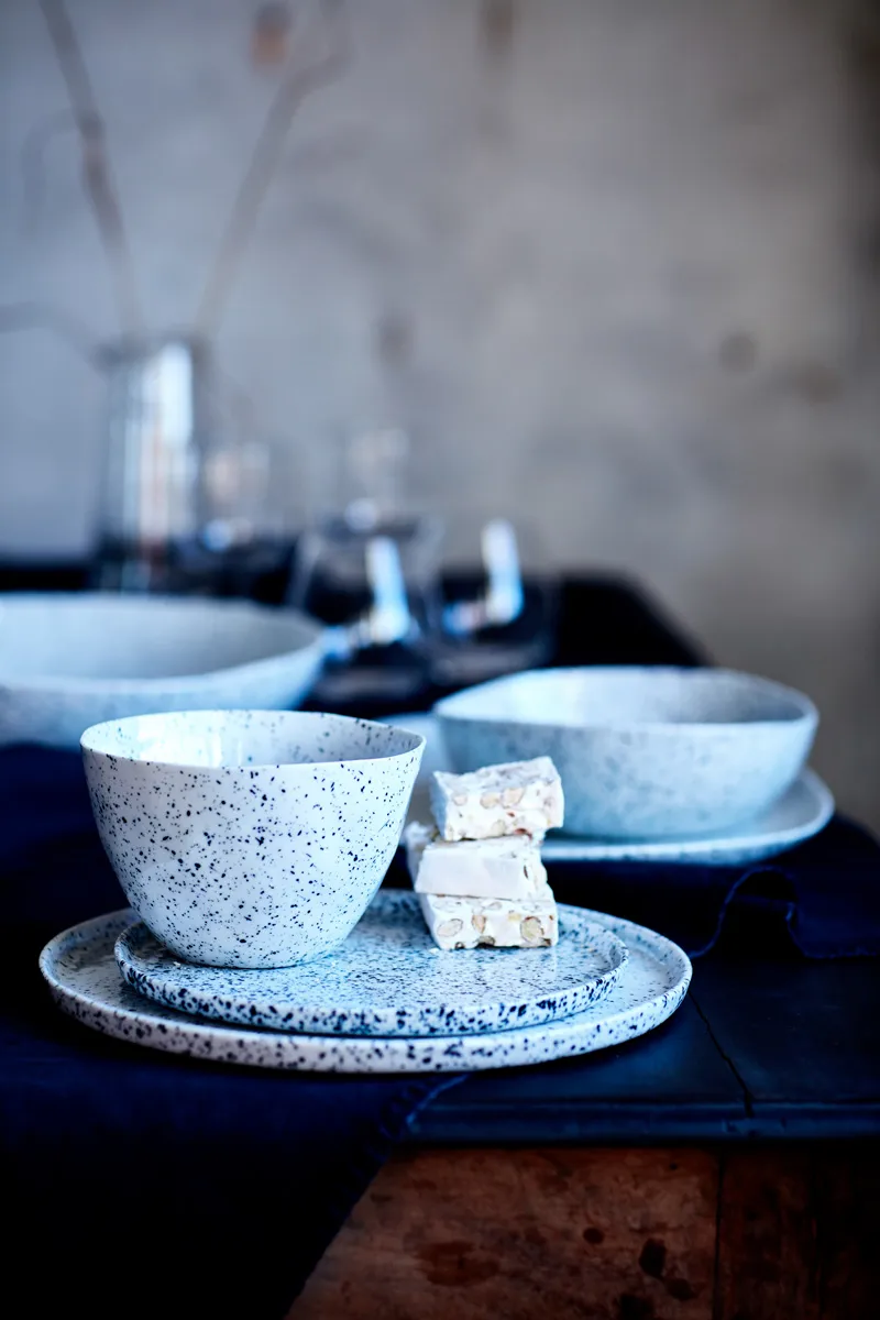 Poppi πιάτο 27 cm, λευκό-μαύρο Olsson & Jensen