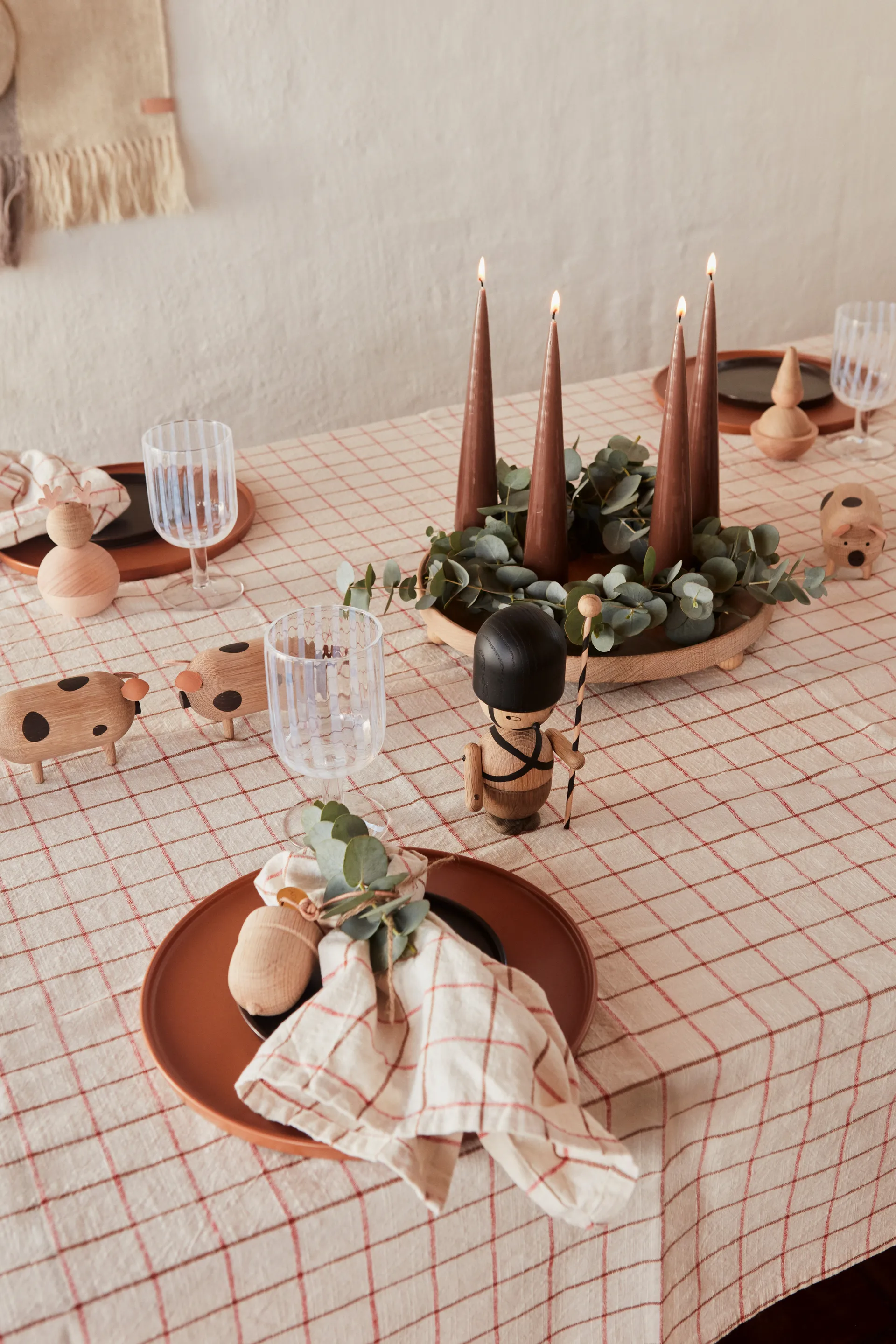 Grid τραπεζομάντιλο 140x260 cm, Υπόλευκο-κόκκινο OYOY