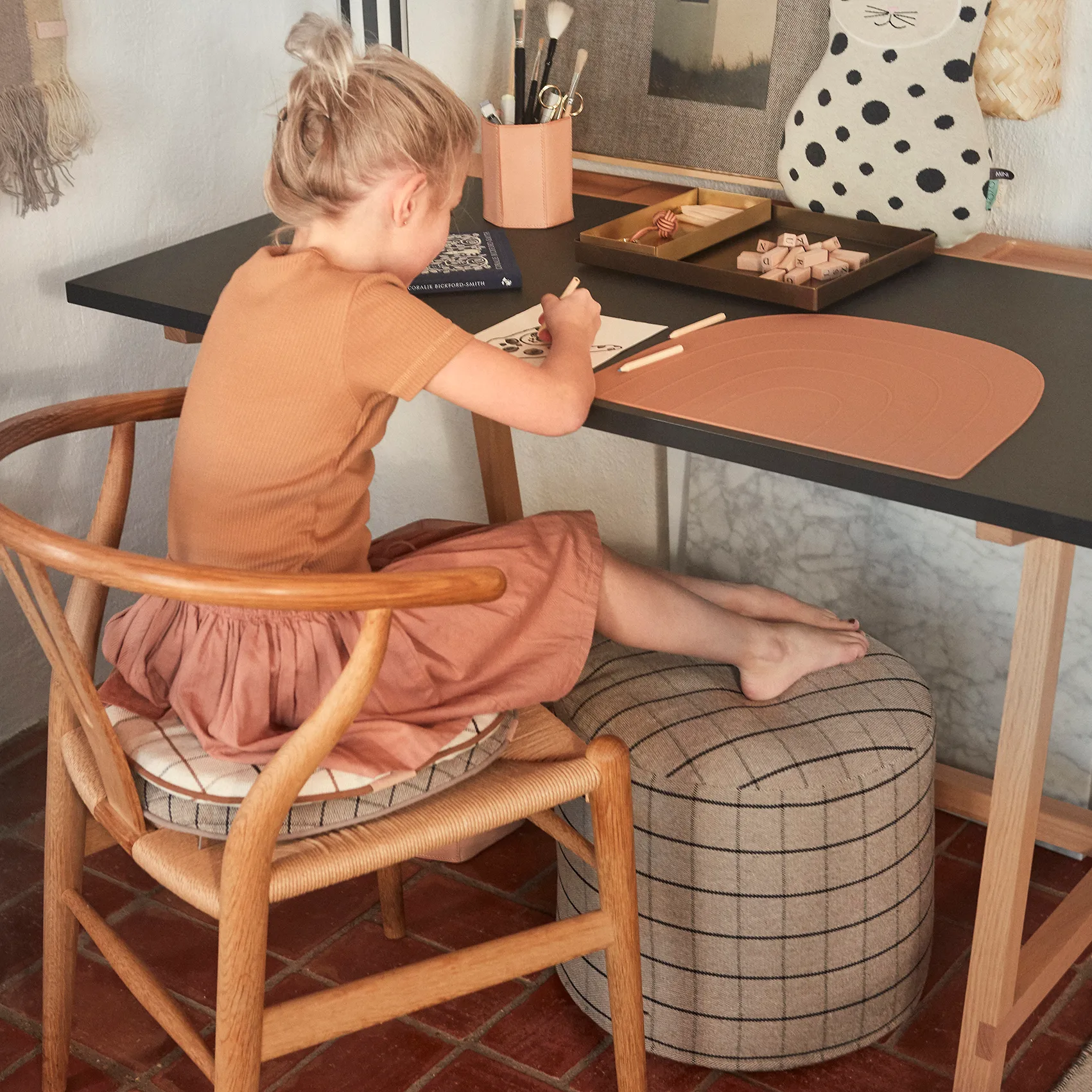 Grid πουφ Ø40 cm, πηλός OYOY