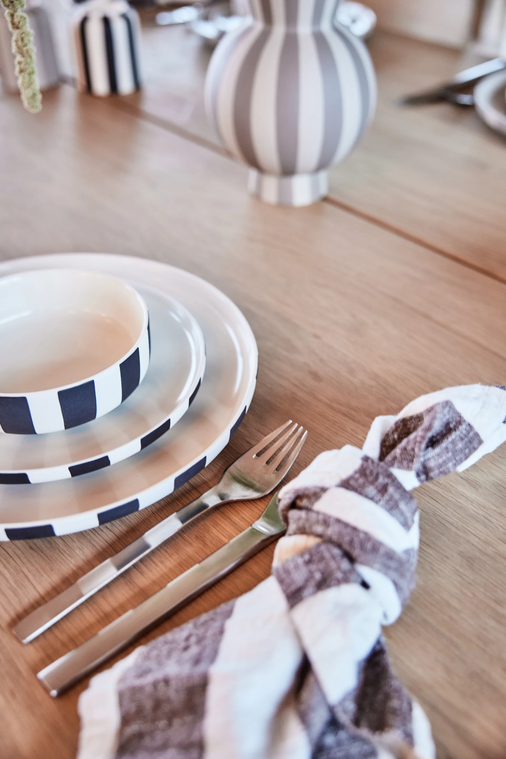 Πιάτο δείπνου Toppu Ø20 cm, Clay OYOY