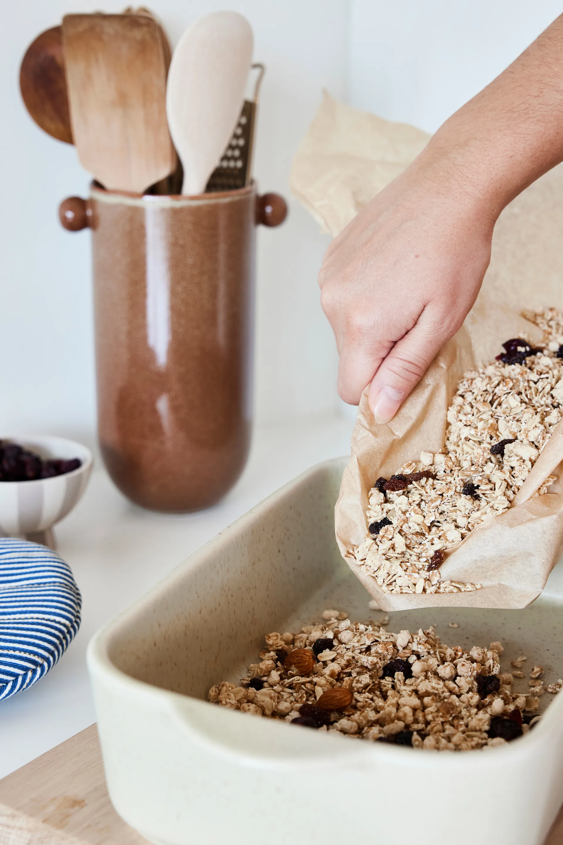 Yuka πυρίμαχο πιάτο 17.5x32 cm, Reactive Olive OYOY