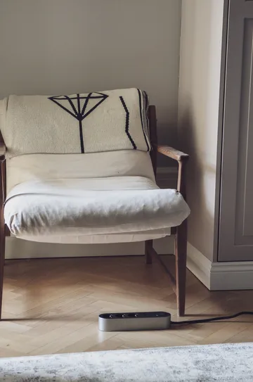 Edgar Power Bar πολύπριζο - Satin aluminium - palett3