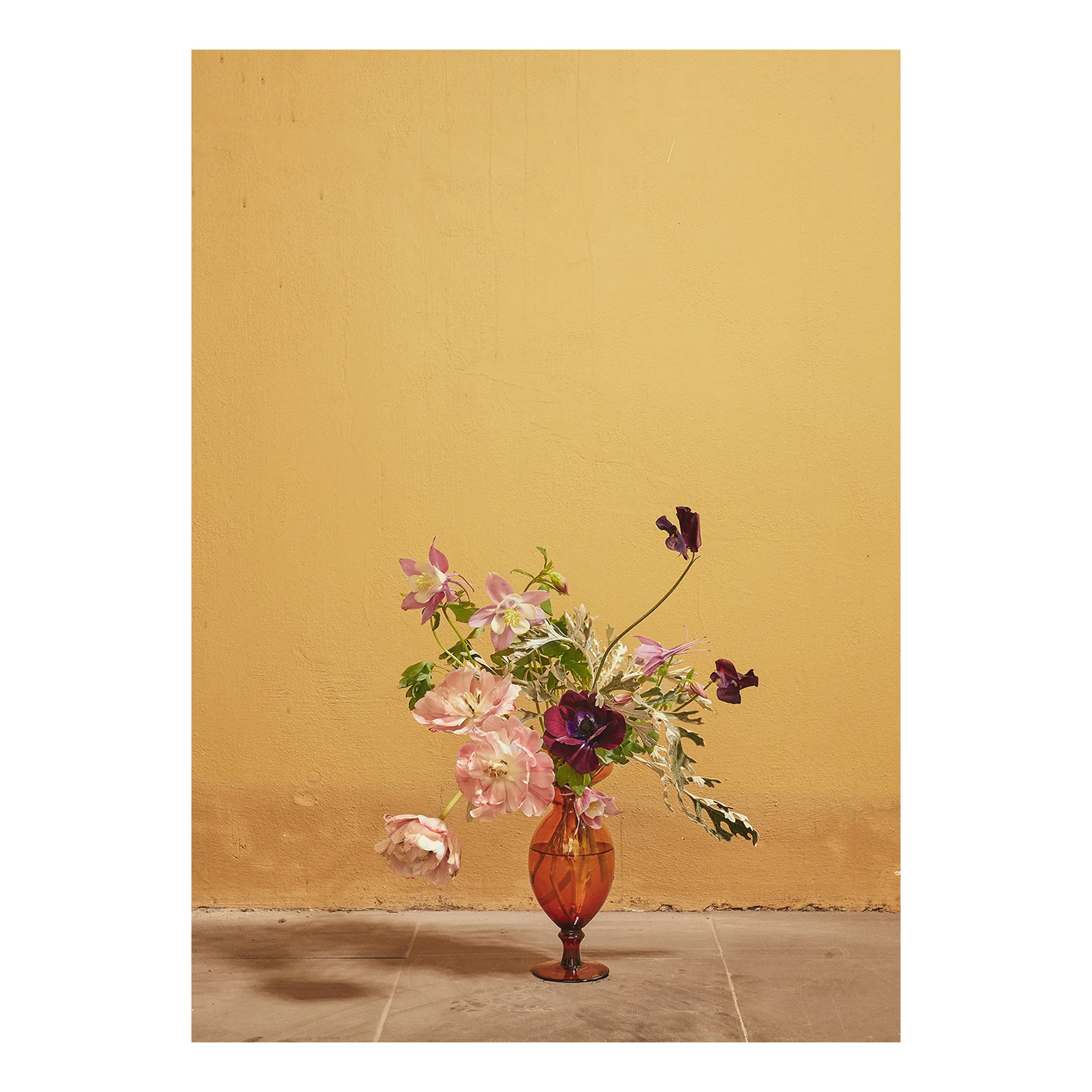 Blomst 02 αφίσα ώχρα, 50x70 cm Paper Collective