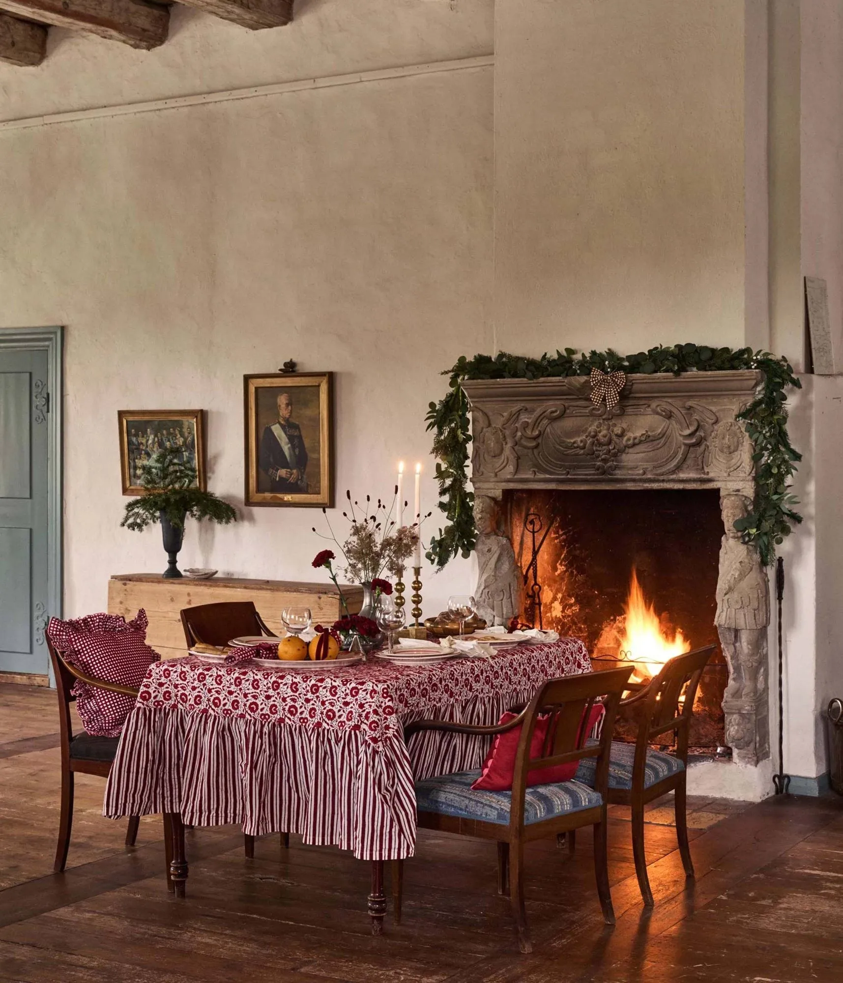 Damson τραπεζομάντηλο, Burgundy, 350x150 εκ. Pick a Poppy