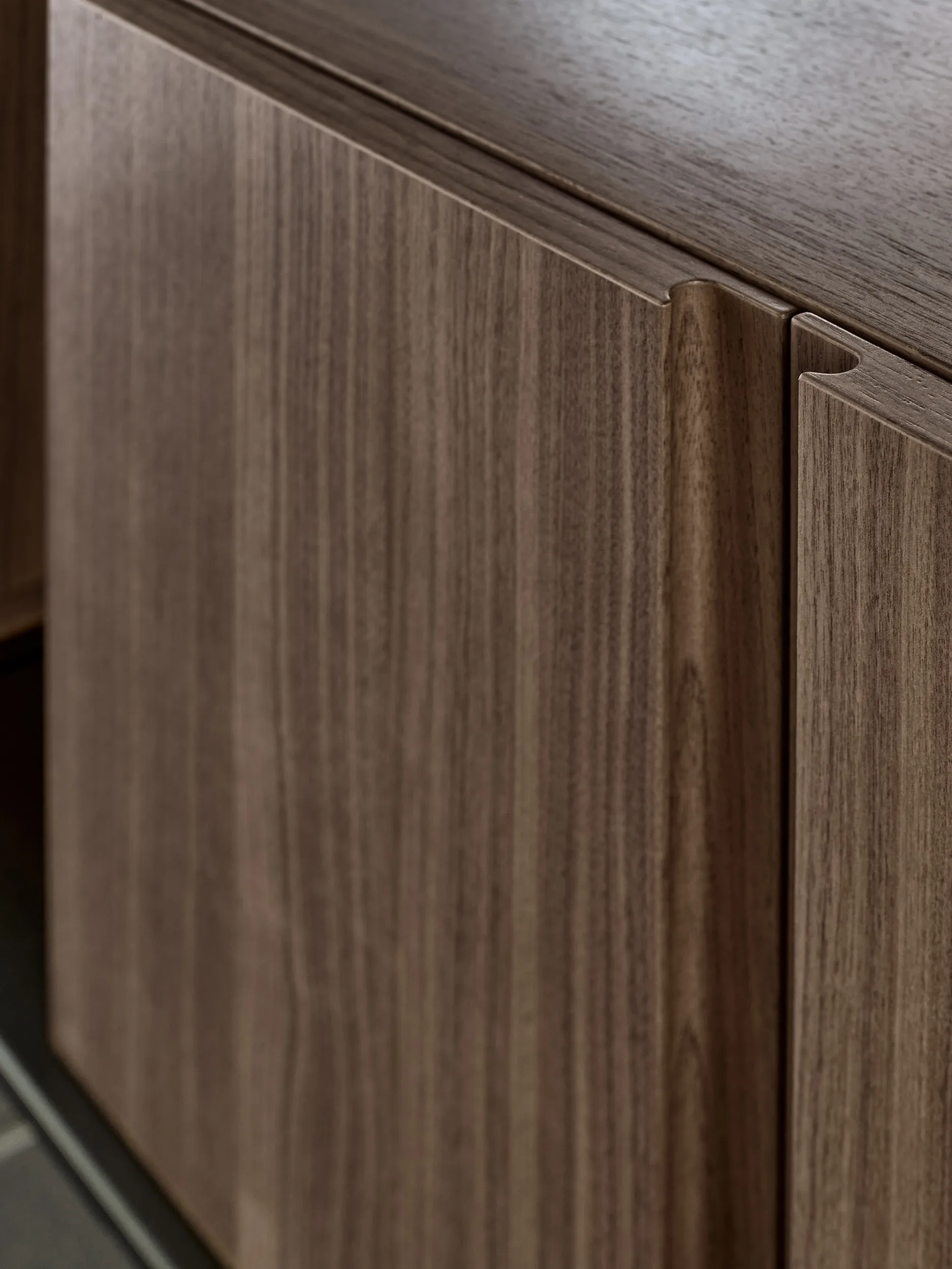 Pira G2 σύστημα ραφιών W B Black/Walnut Pira