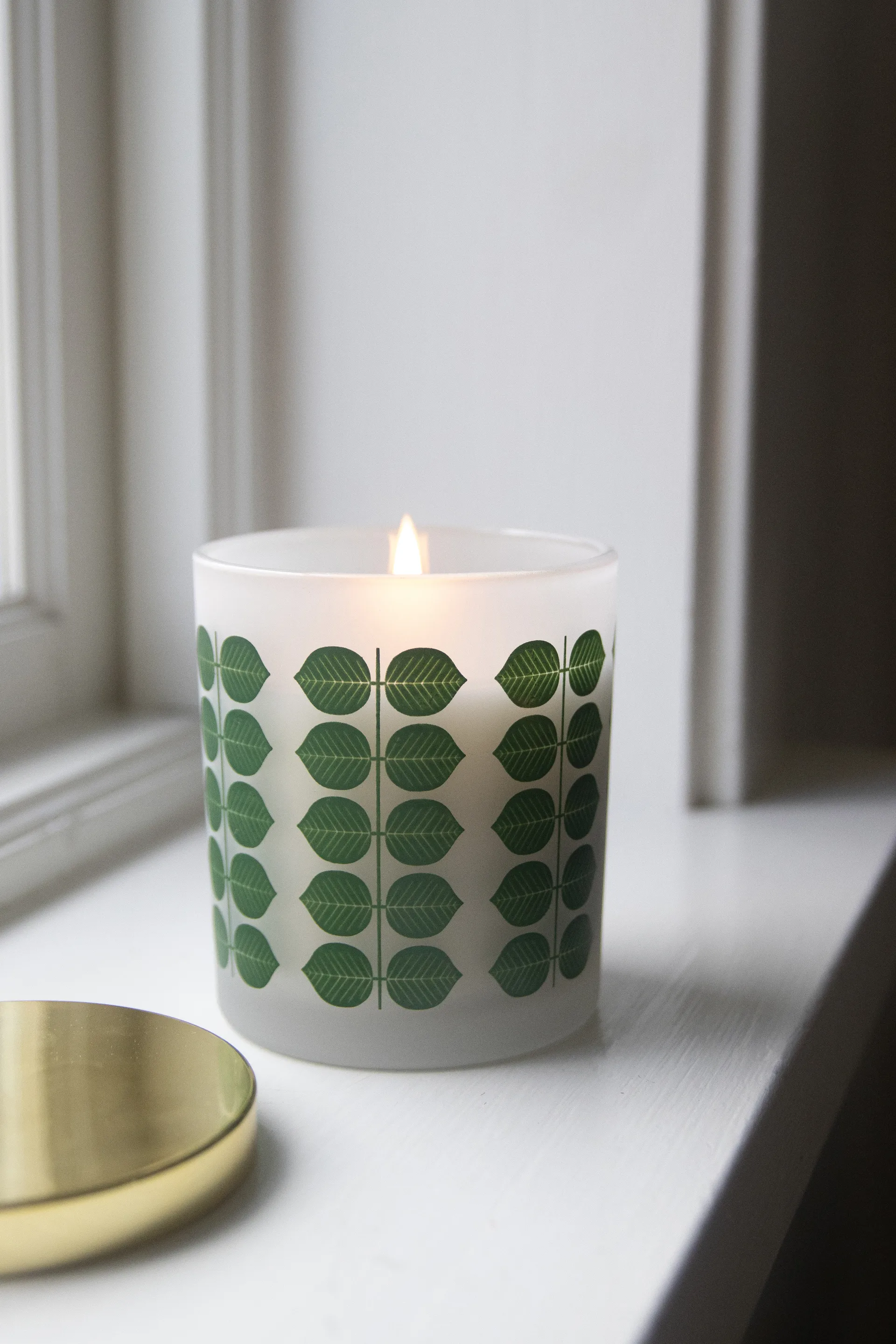 Stig L Berså scented candle, Frosted glass-χρυσαφί Pluto Design