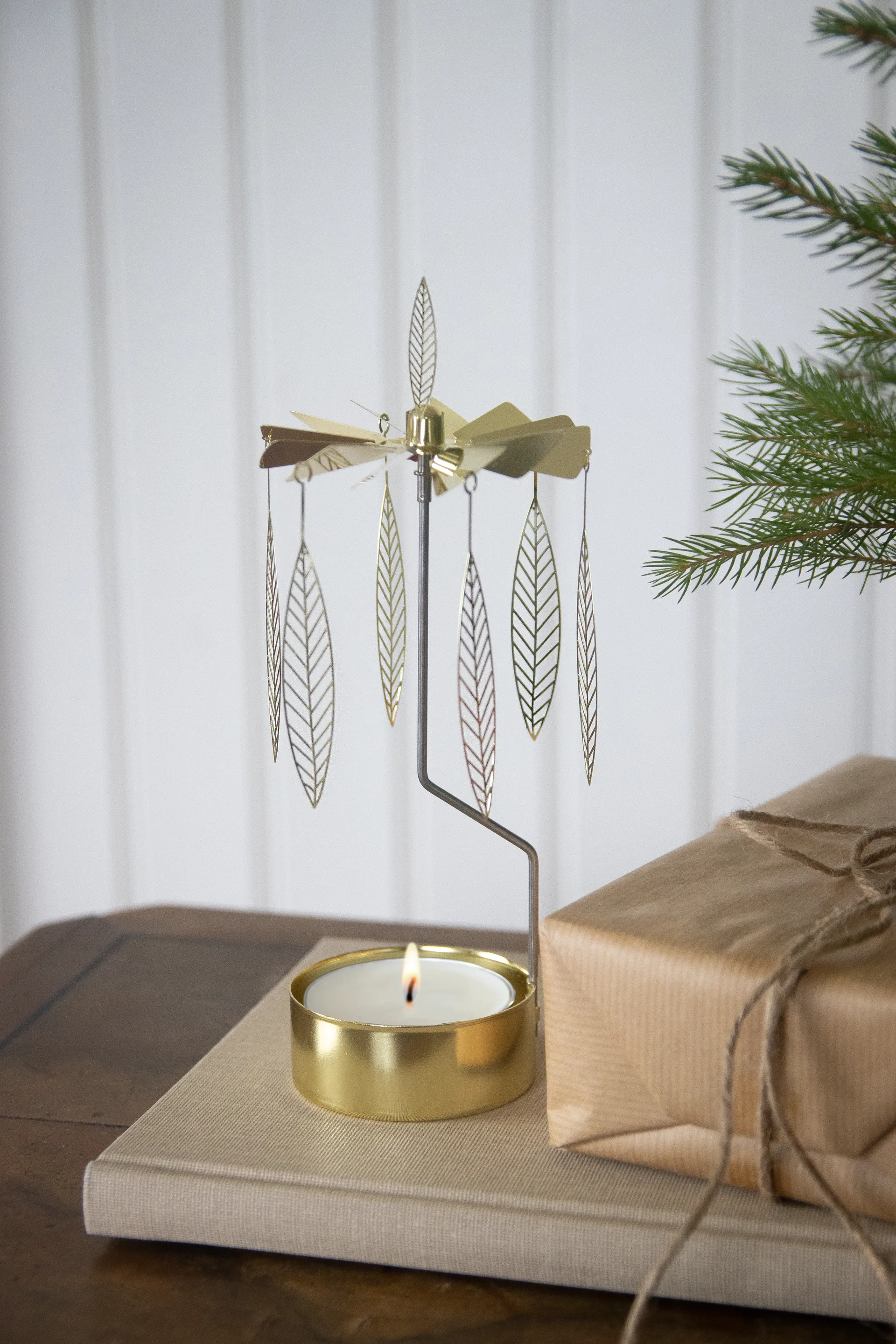 Stig L Salix rotary candle μεσαίο, Χρυσαφί Pluto Design