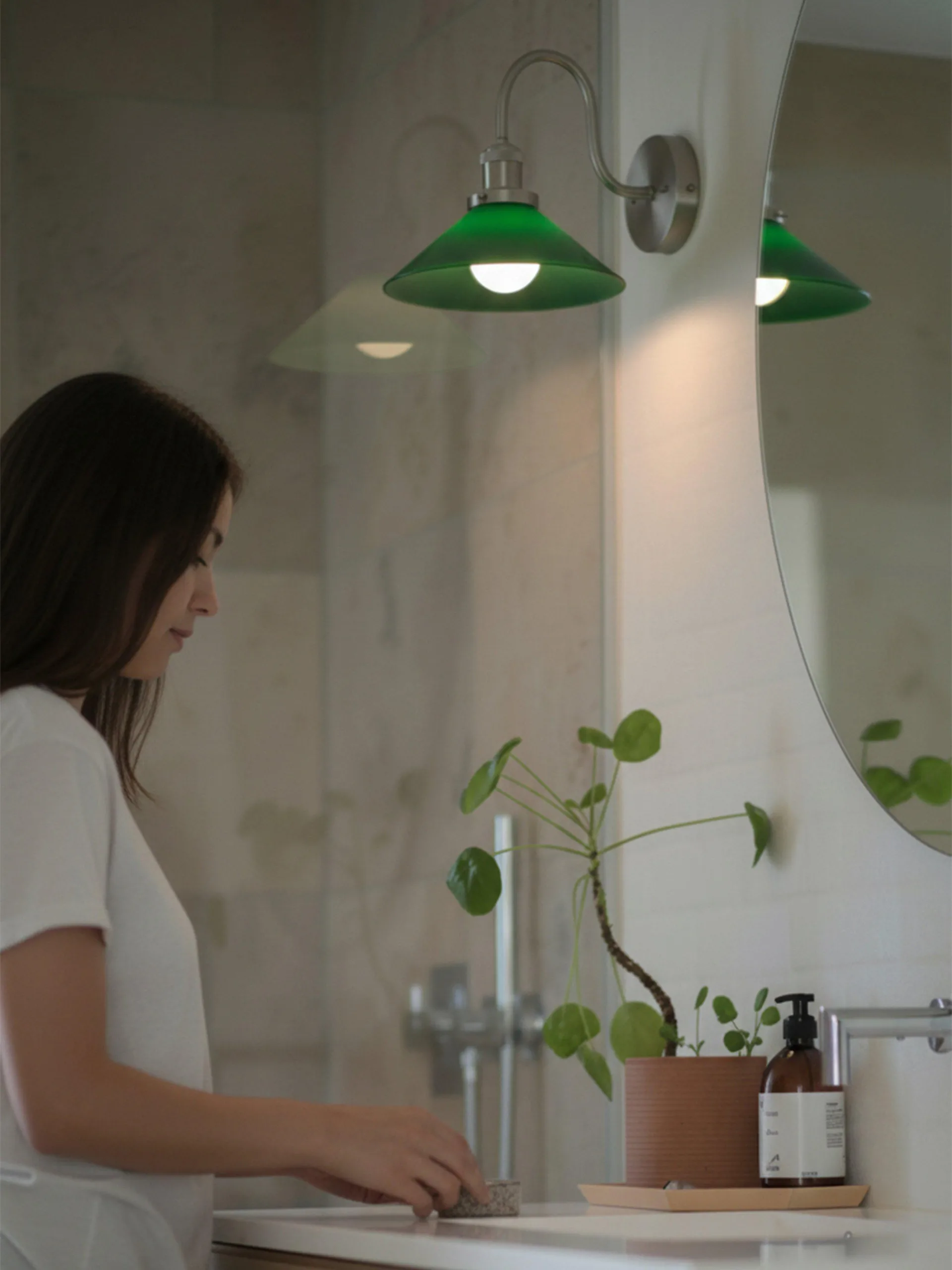 August απλίκα τοίχου, Πράσινο-χρώμιο PR Home