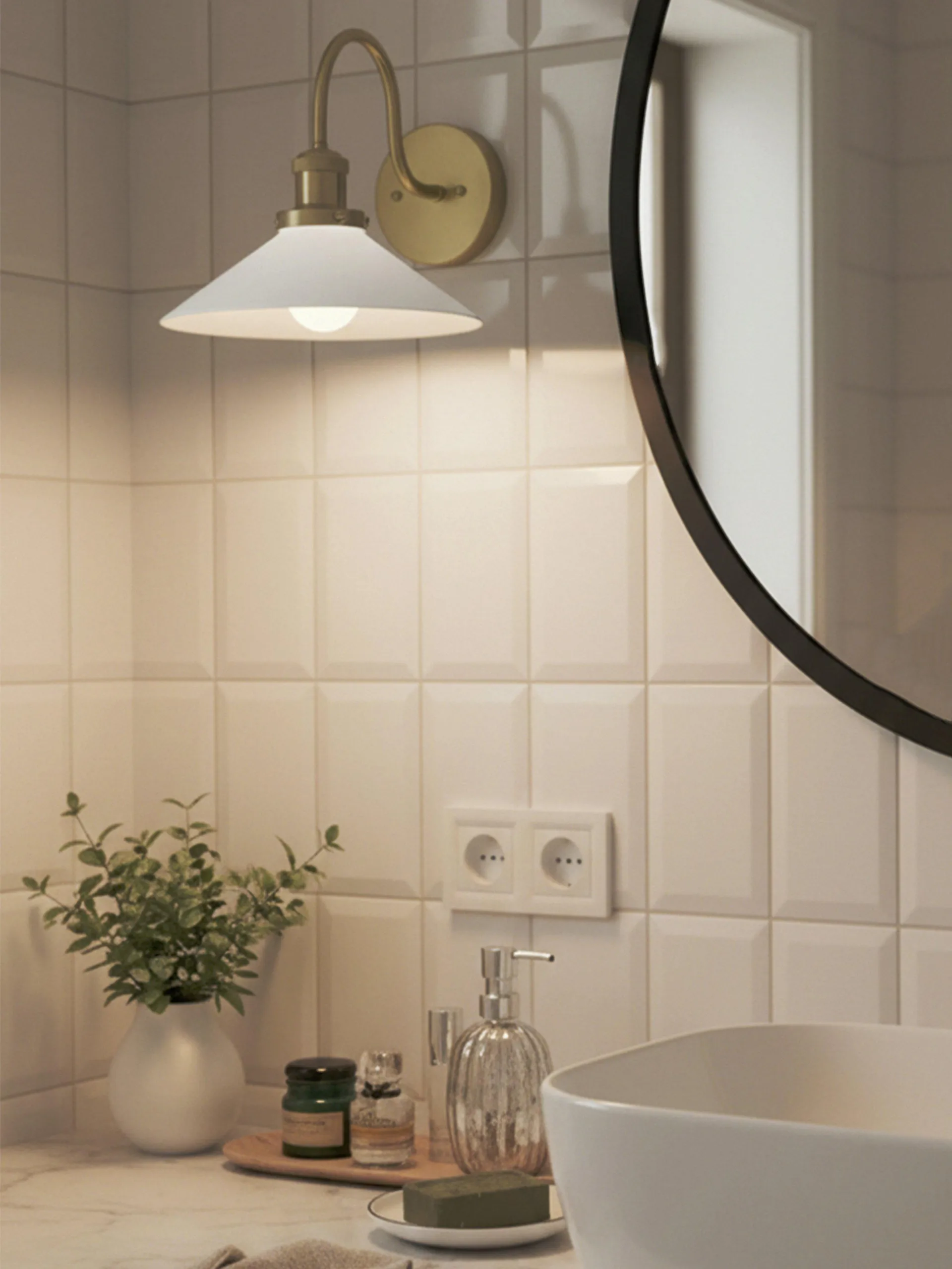 August απλίκα τοίχου, Opal-ορείχαλκος PR Home