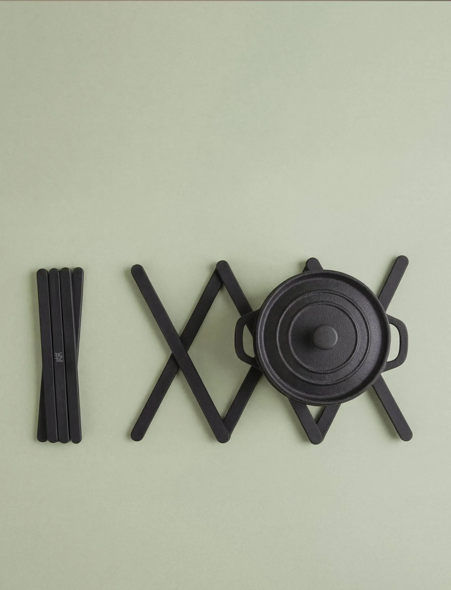TRIX σουβέρ κατσαρόλας, Black, 20,7 εκ. RIG-TIG