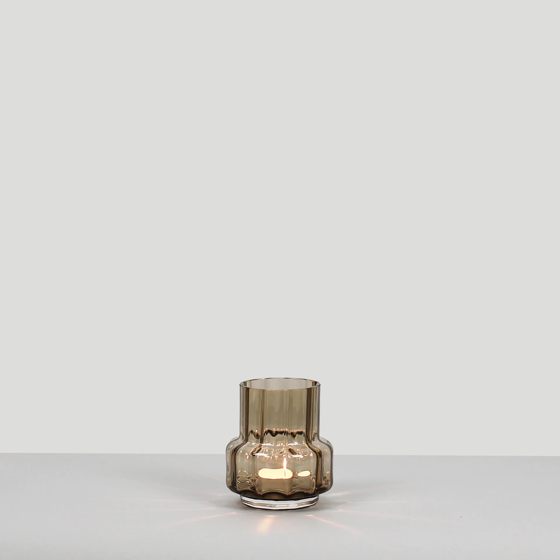 Γυάλινο βάζο ρεσώ Νο. 25, Hurricane, Σέπια καφέ Ro Collection