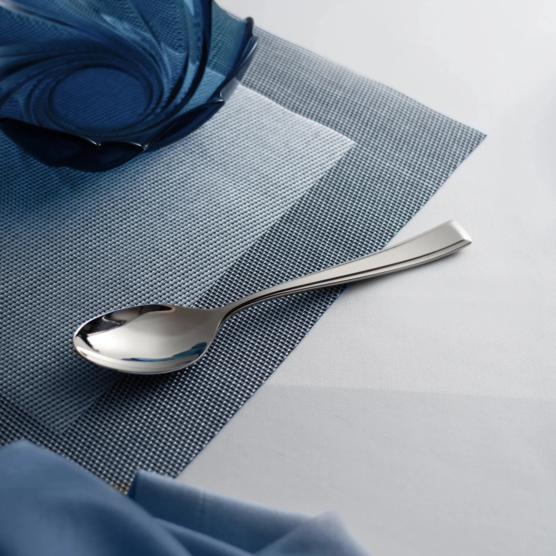 Fairford bright κουτάλι γλυκού, Ανοξείδωτο ατσάλι, 18,4 εκ.   Robert Welch