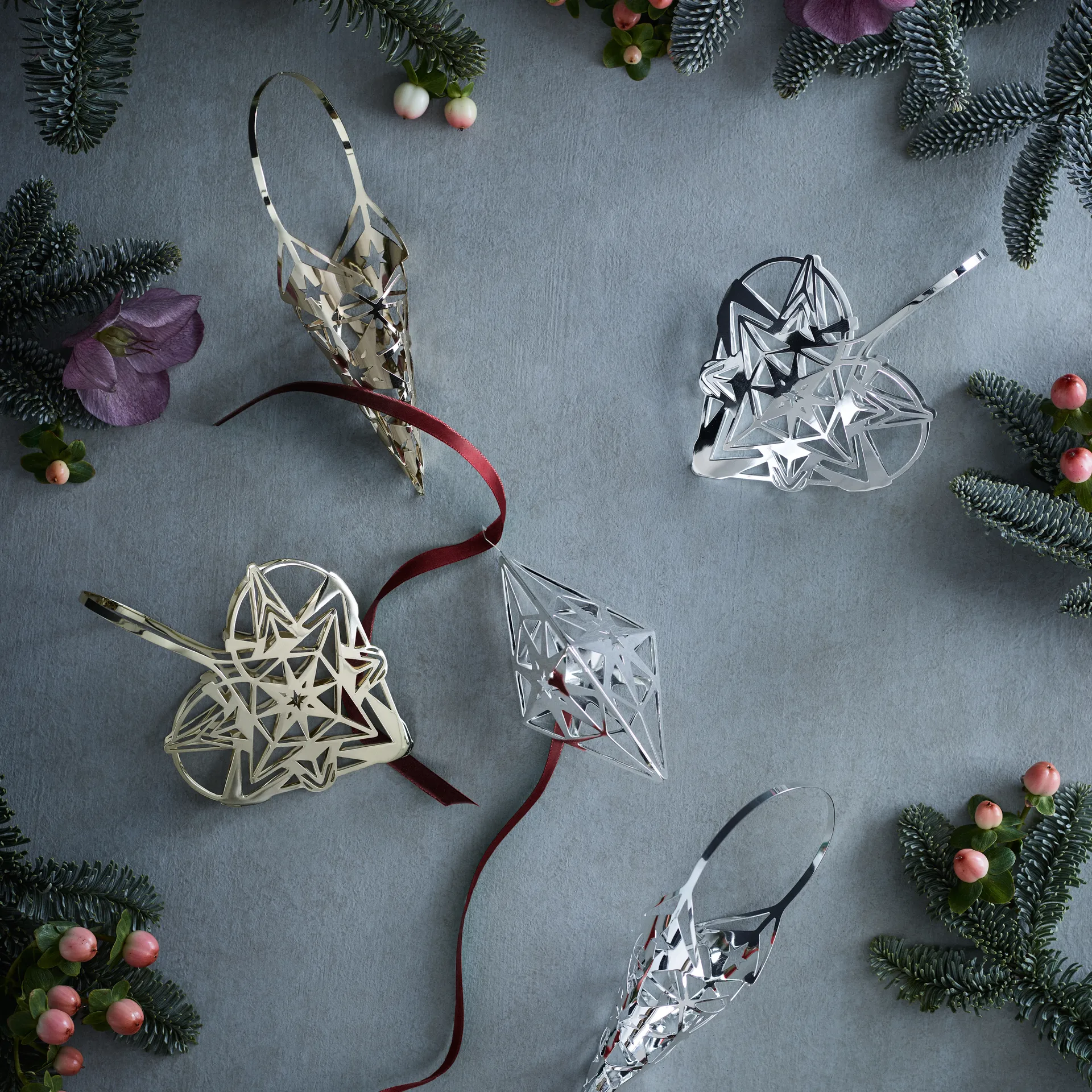 Κρεμαστή καρδιά Karen Blixen 12,8 εκ, χρυσαφί Rosendahl