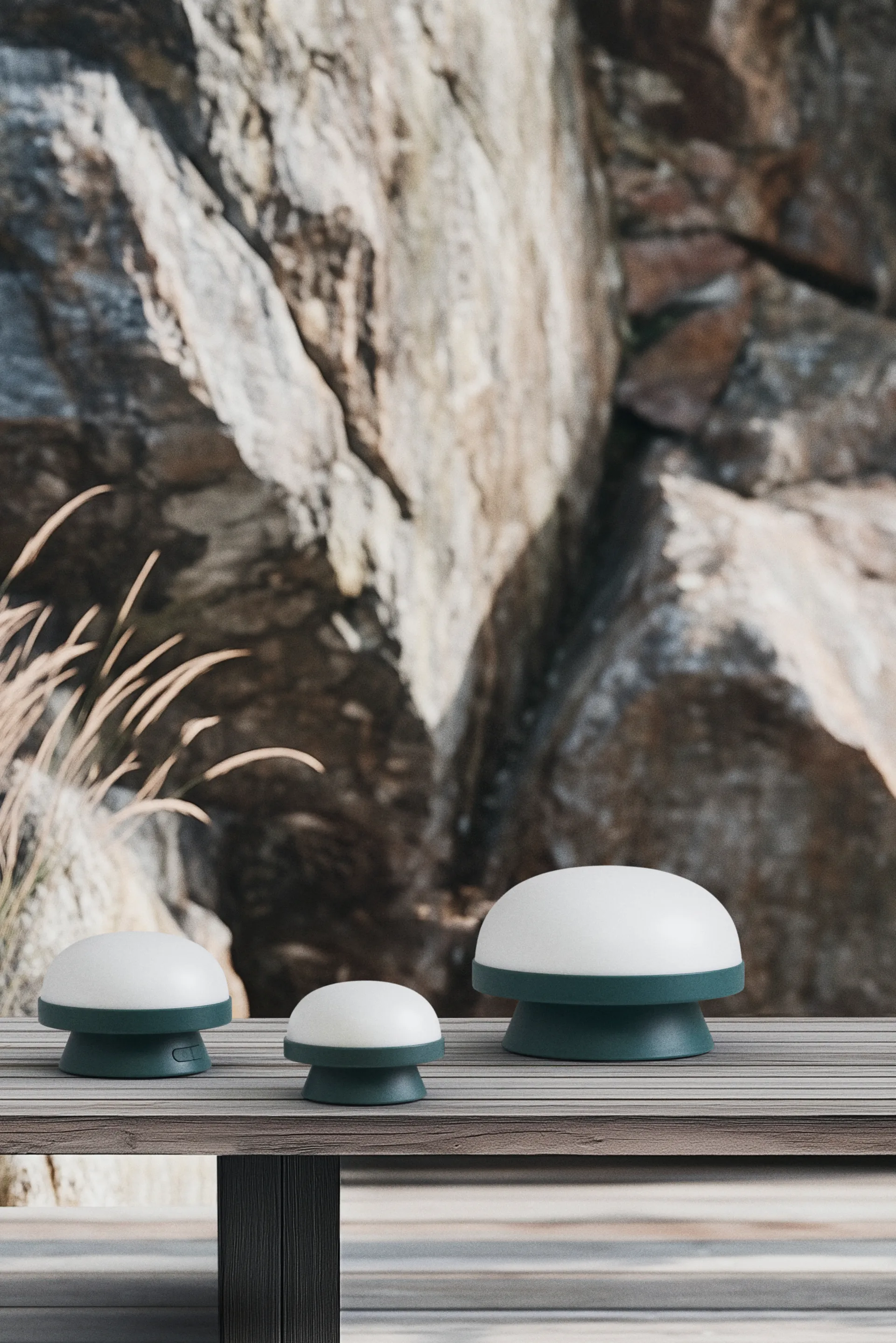 Soft Spot dots ηλιακό φωτιστικό Ø14,5 cm, Forest green Rosendahl