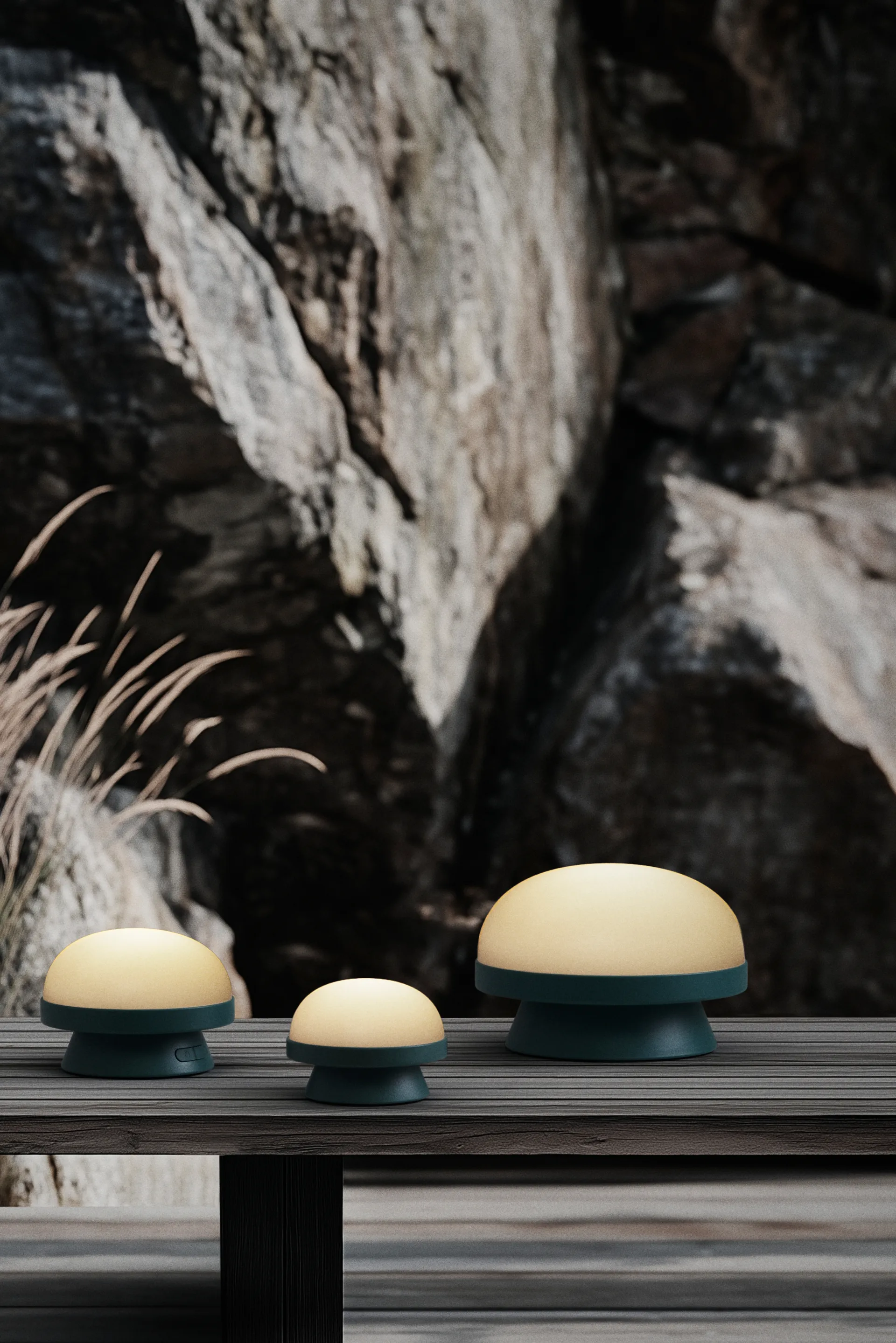 Soft Spot dots ηλιακό φωτιστικό Ø14,5 cm, Forest green Rosendahl